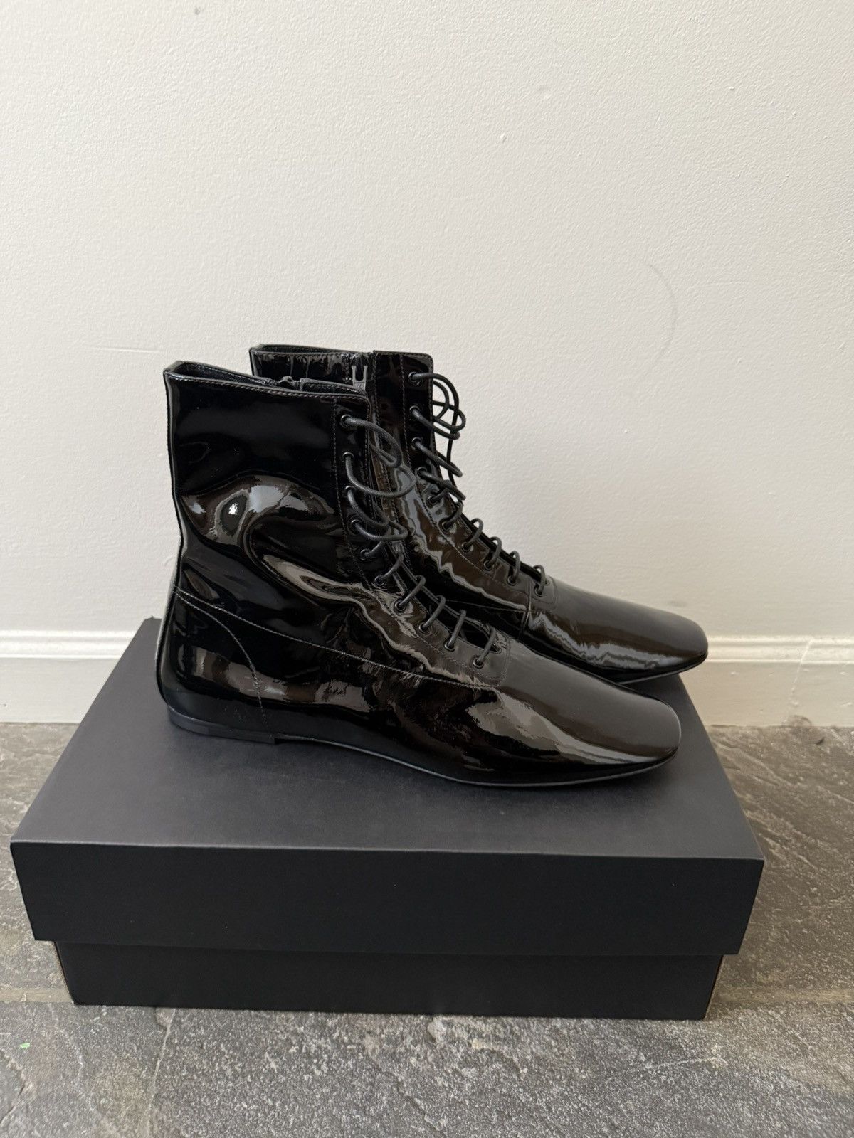 Saint Laurent Paris Saint Laurent Ellis 50 Banana Leather Boots 