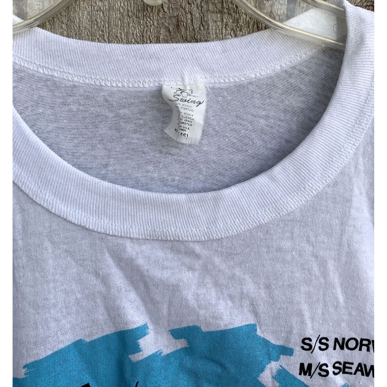 Vintage VINTAGE Tee Swing The Floating Jazz Festival S/S Norway M/S SEAWARD T-Shirt XL Made In USA Men White 1980s graphic tee Size US XL / EU 56 / 4 - 5 Thumbnail