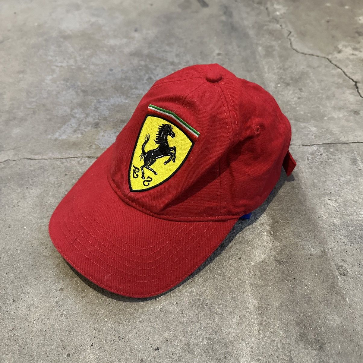 Ferrari Vintage Ferrari Cap 1999 Official formula one Size ONE SIZE - 1 Thumbnail