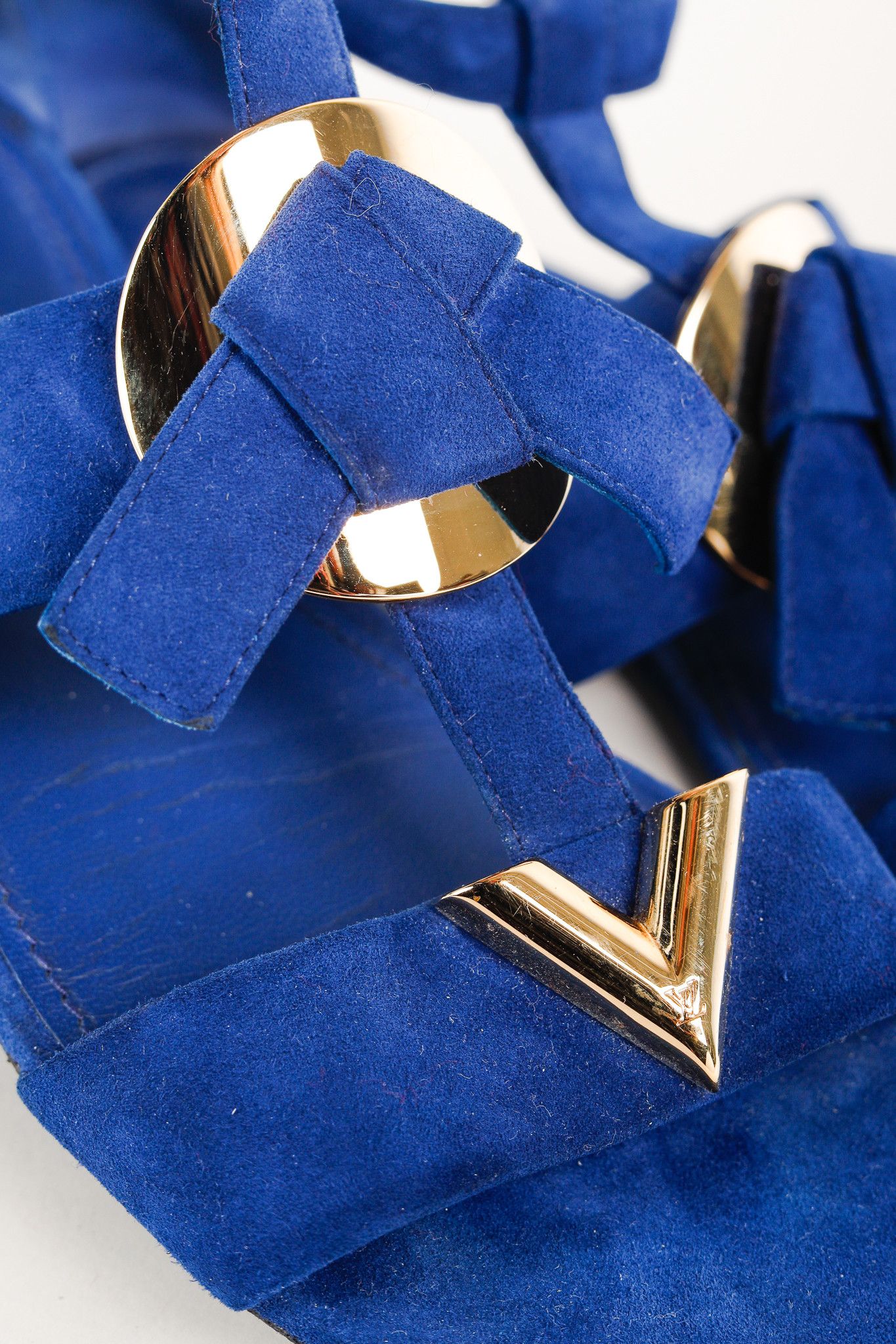 Louis Vuitton Louis Vuitton Gold-Medallion Blue Suede Knot Flat Sandals Size US 6.5 / IT 36.5 - 7 Thumbnail