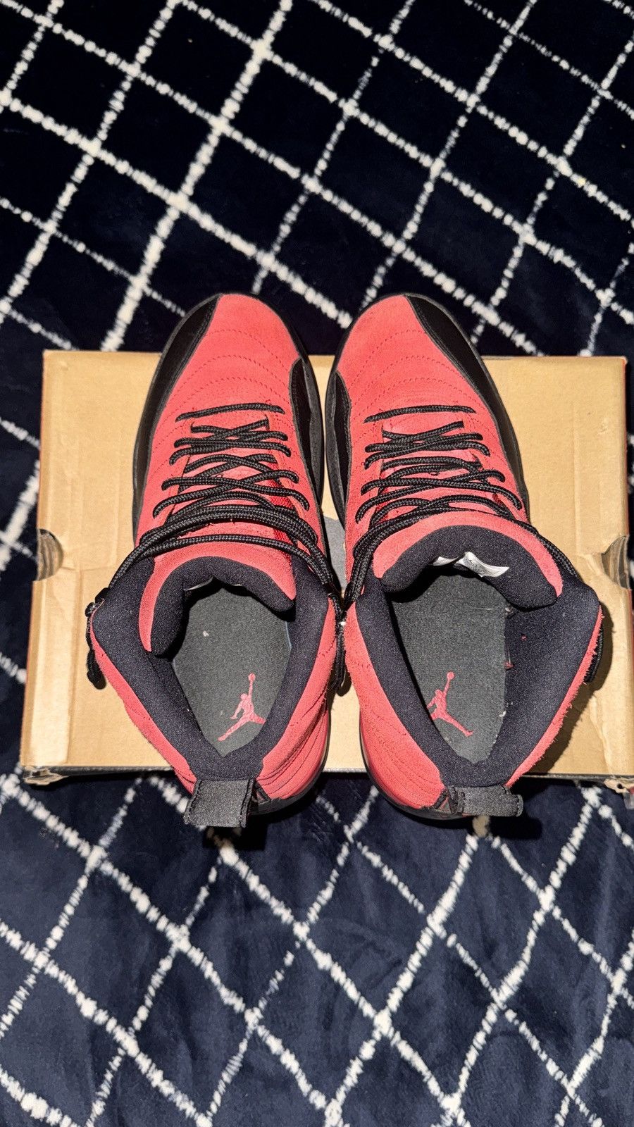 Jordan Brand Jordan 12 reverse flu games Size US 10 / EU 43 - 3 Thumbnail