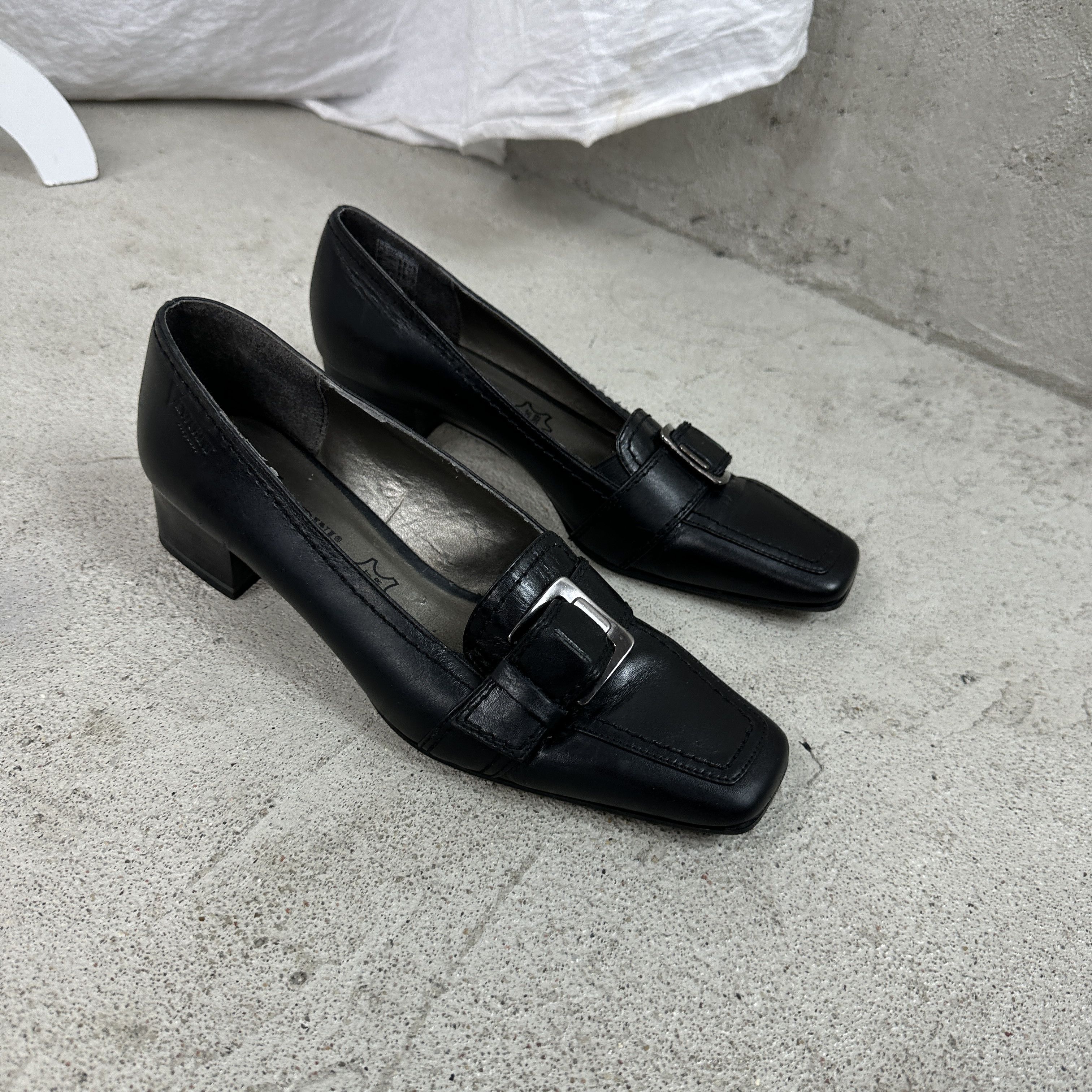 Vintage Vintage Avant Garde Leather 00s Buckled Moccasins Size US 10 / IT 40 - 4 Thumbnail