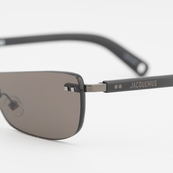 Jacquemus Jacquemus MIRADA JAC/69 C1 Sunglasses Matte Grey Shield Size ONE SIZE - 7 Thumbnail