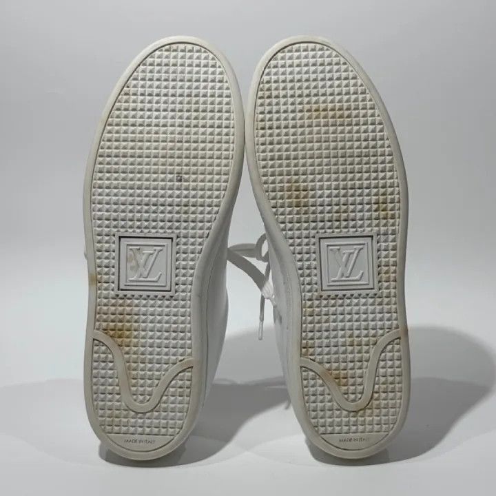 Louis Vuitton Louis Vuitton White Frontrow Sneakers for Women -2508 Size US 6 / IT 36 - 7 Thumbnail