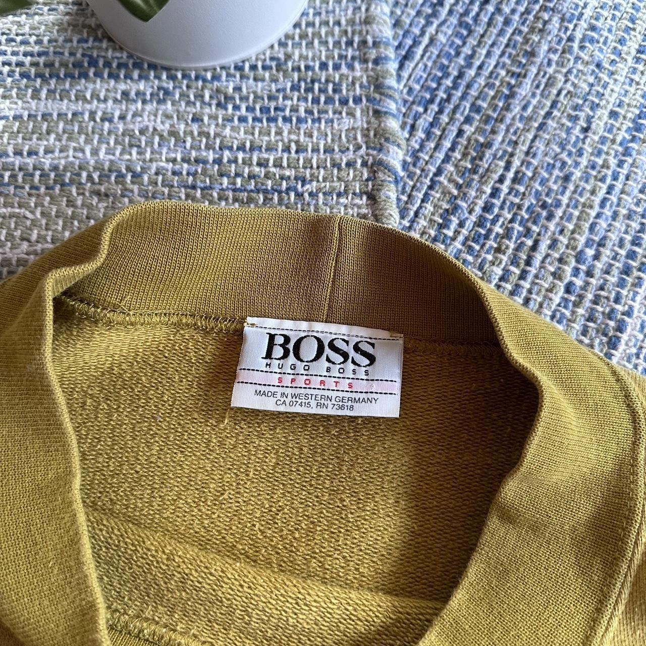 Hugo Boss Vintage 90s Hugo Boss Big Logo Retro Boxy Sweatshirt Size US XL / EU 56 / 4 - 4 Thumbnail