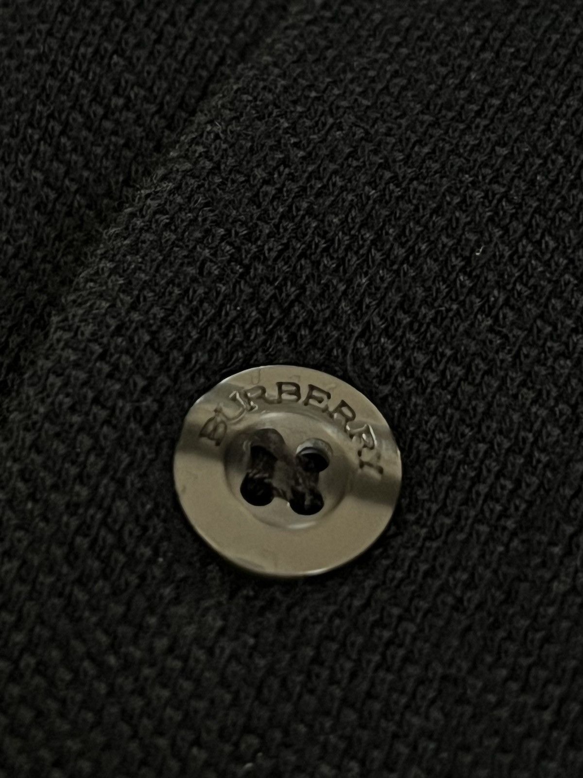 Burberry Burberry Shirt Gold Logo Size US L / EU 52-54 / 3 - 5 Thumbnail