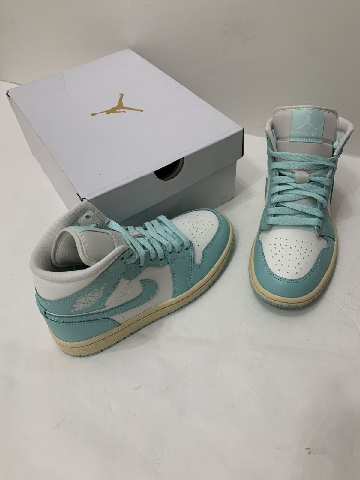 Jordan Brand AIR JORDAN 1 MID Size US 6 / IT 36 - 21 Thumbnail