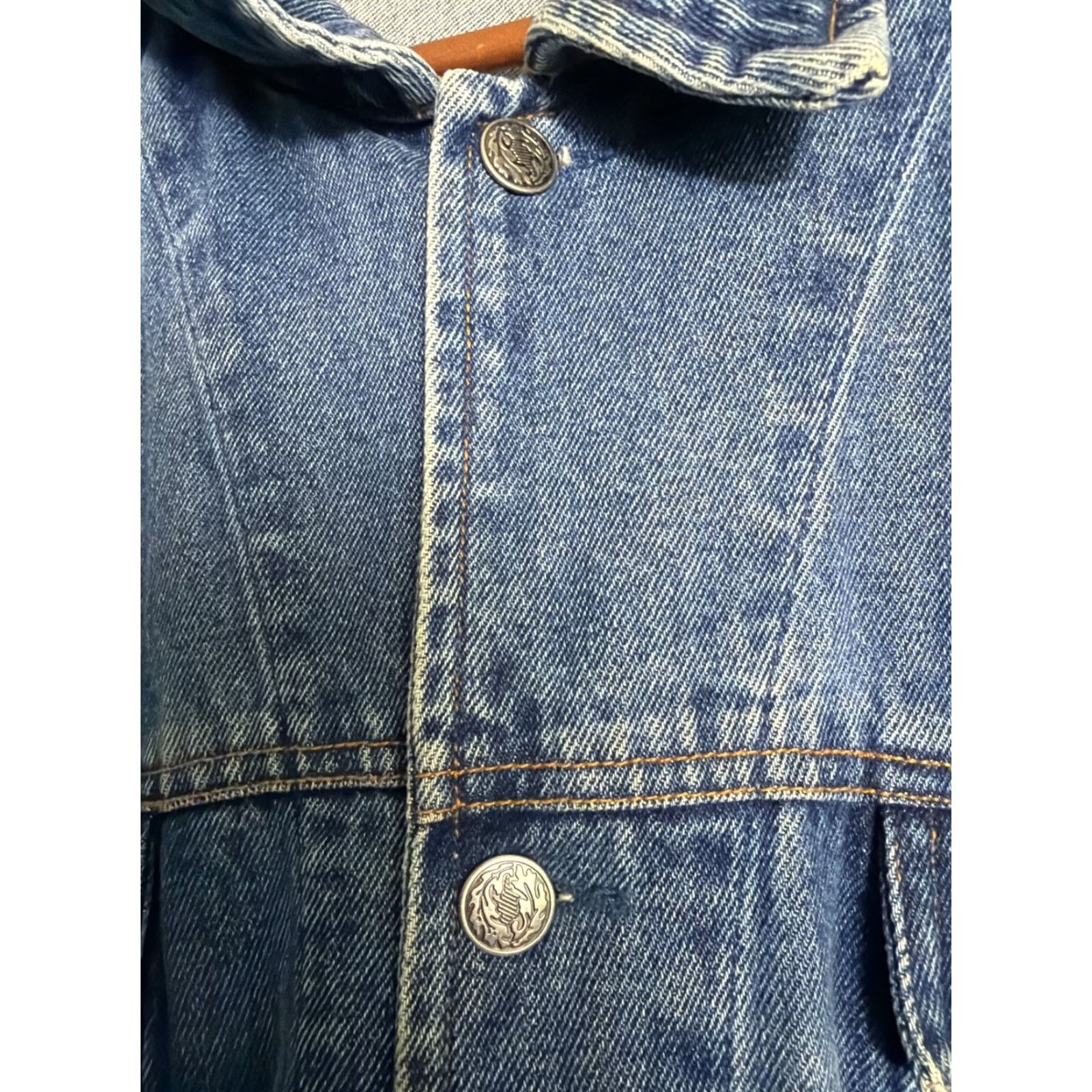 Denime VINTAGE Binion’s Las Vegas Denim Jacket Mens 2XL Bomber Blue Denim Gambling Hall Hotel Size US XXL / EU 58 / 5 - 7 Thumbnail