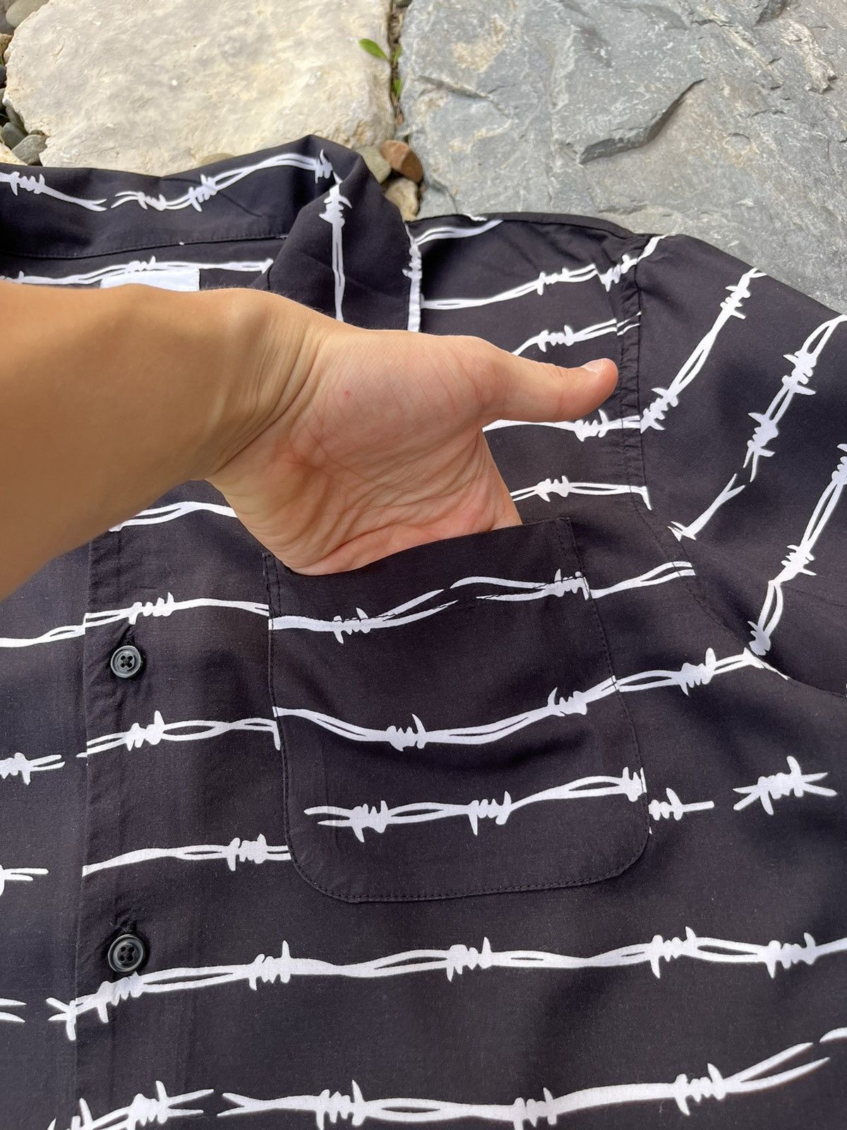Vans Vans Vault shirt OG barbed wire pocket echidna full print Size US M / EU 48-50 / 2 - 8 Thumbnail