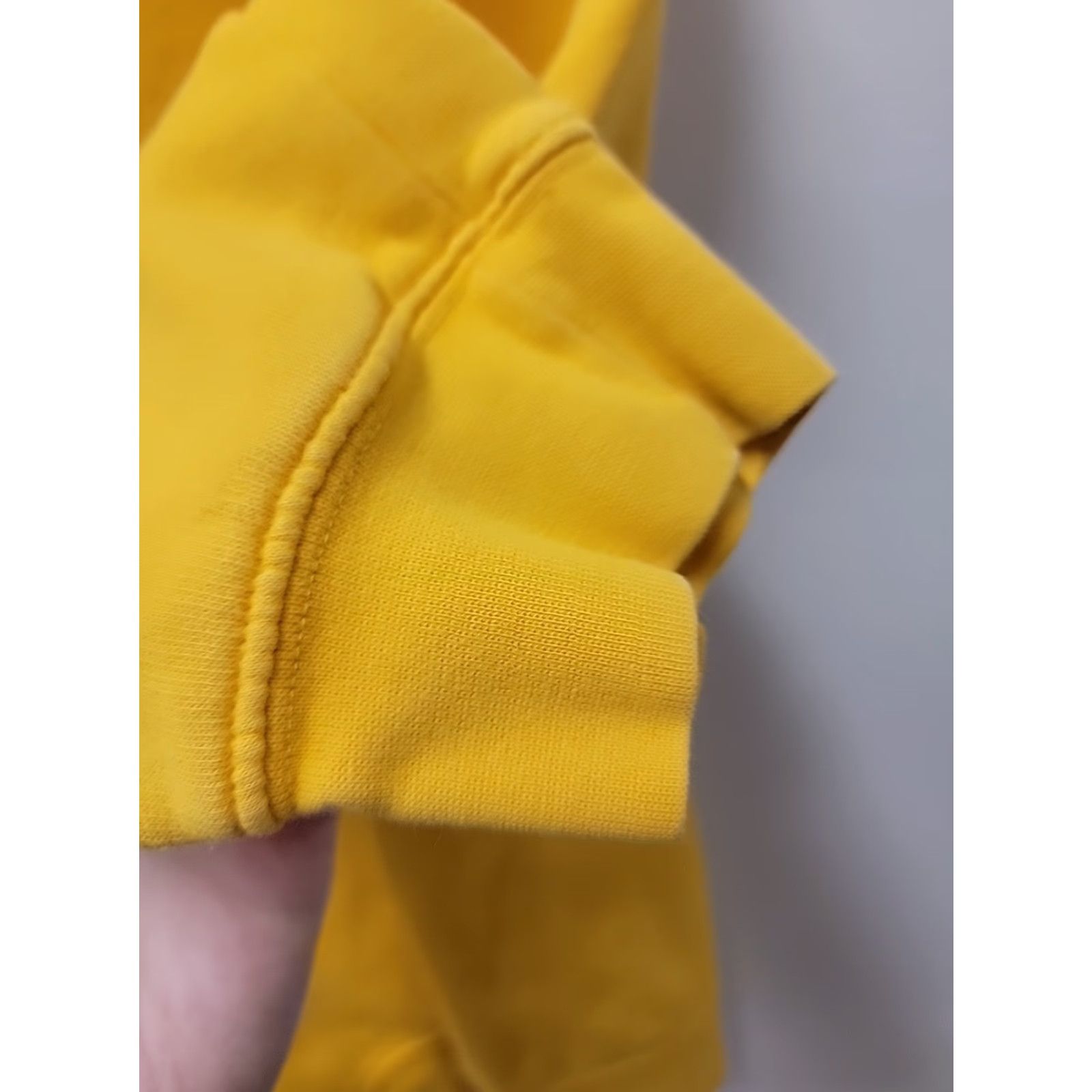 Nike VINTAGE Nike Pullover Sweatshirt Crewneck Yellow Men’s XL 90s Mini Swoosh Logo Embroidered Sweatshirt Men Size US XL / EU 56 / 4 - 6 Thumbnail