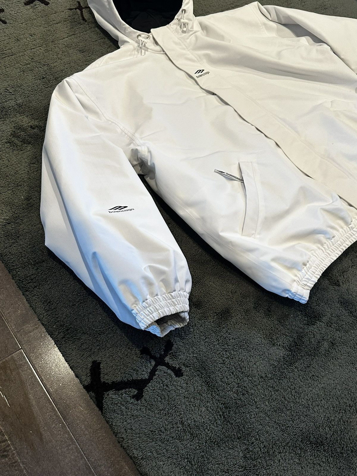 Balenciaga Balenciaga White 3B Ski Wear Jacket Size US XL / EU 56 / 4 - 7 Thumbnail