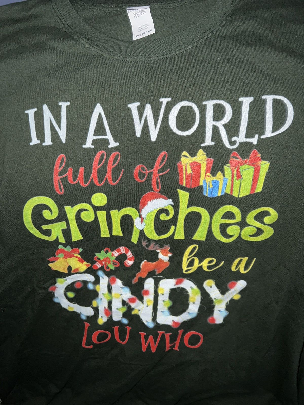 Gildan Gildan In A World Full Of Grinches Be A Cindy Lou Who LS Tee Size US XXL / EU 58 / 5 - 2 Thumbnail