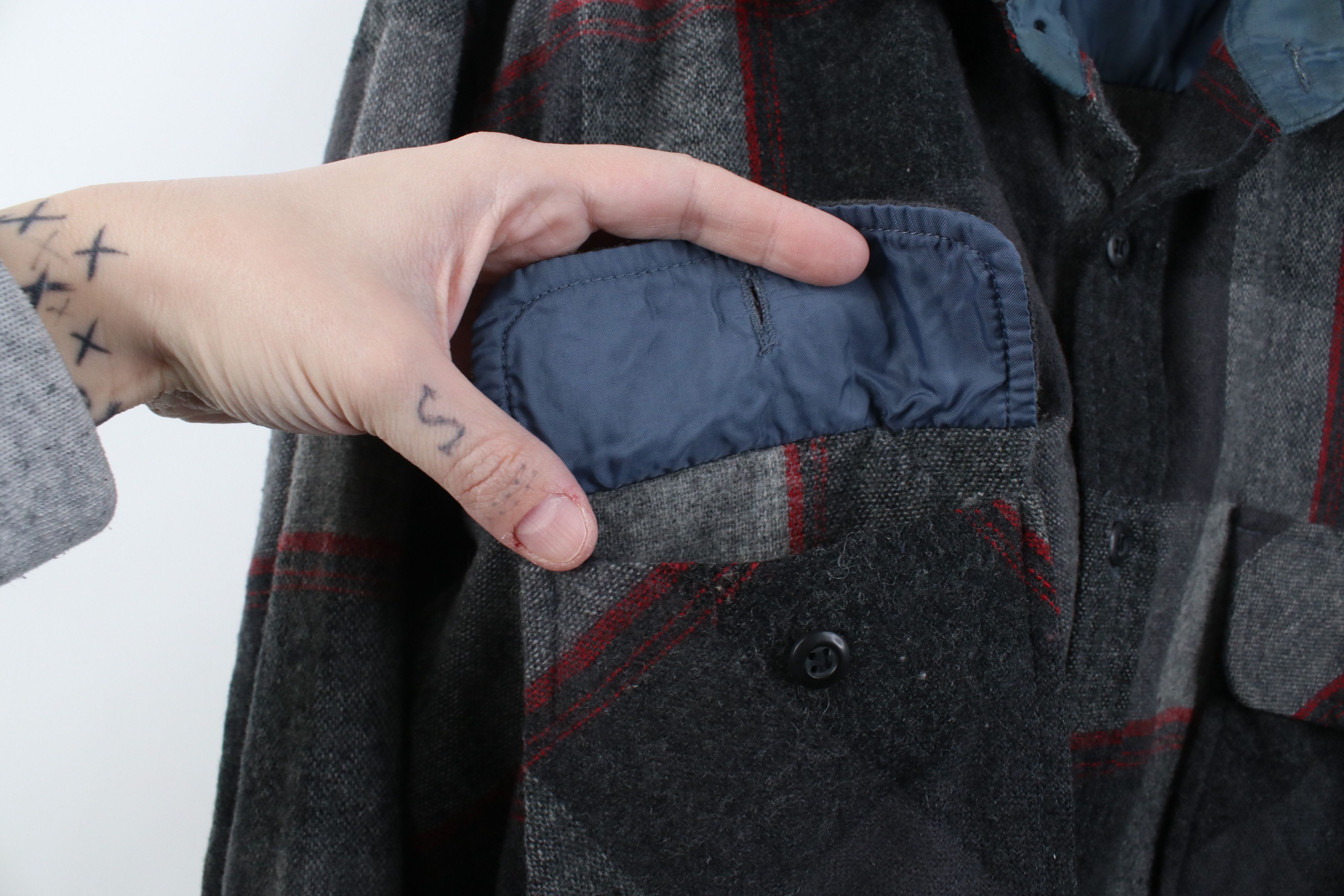 Vintage Vintage 80s 90s Streetwear Blend Knit Button Shirt Plaid Size US L / EU 52-54 / 3 - 8 Thumbnail