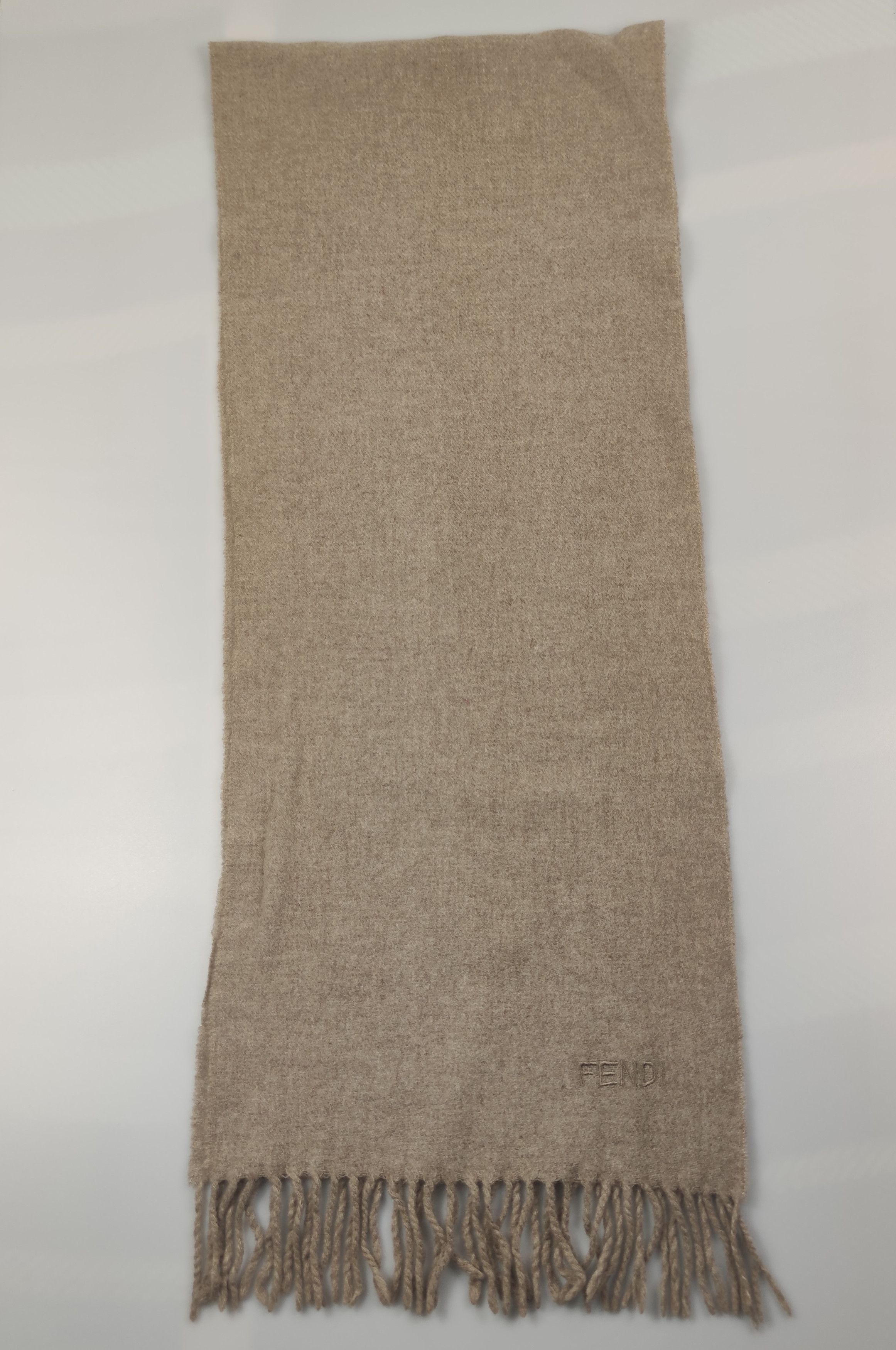Vintage Fendi Scarf/Muffler/Wool S403 Size ONE SIZE - 1 Thumbnail