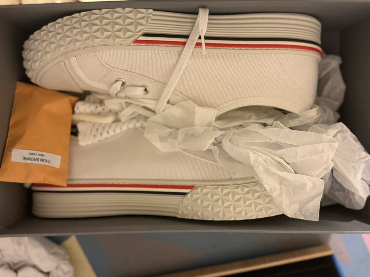 Thom Browne Thom Browne Low Top BRAND New Size US 10 / EU 43 - 1 Thumbnail