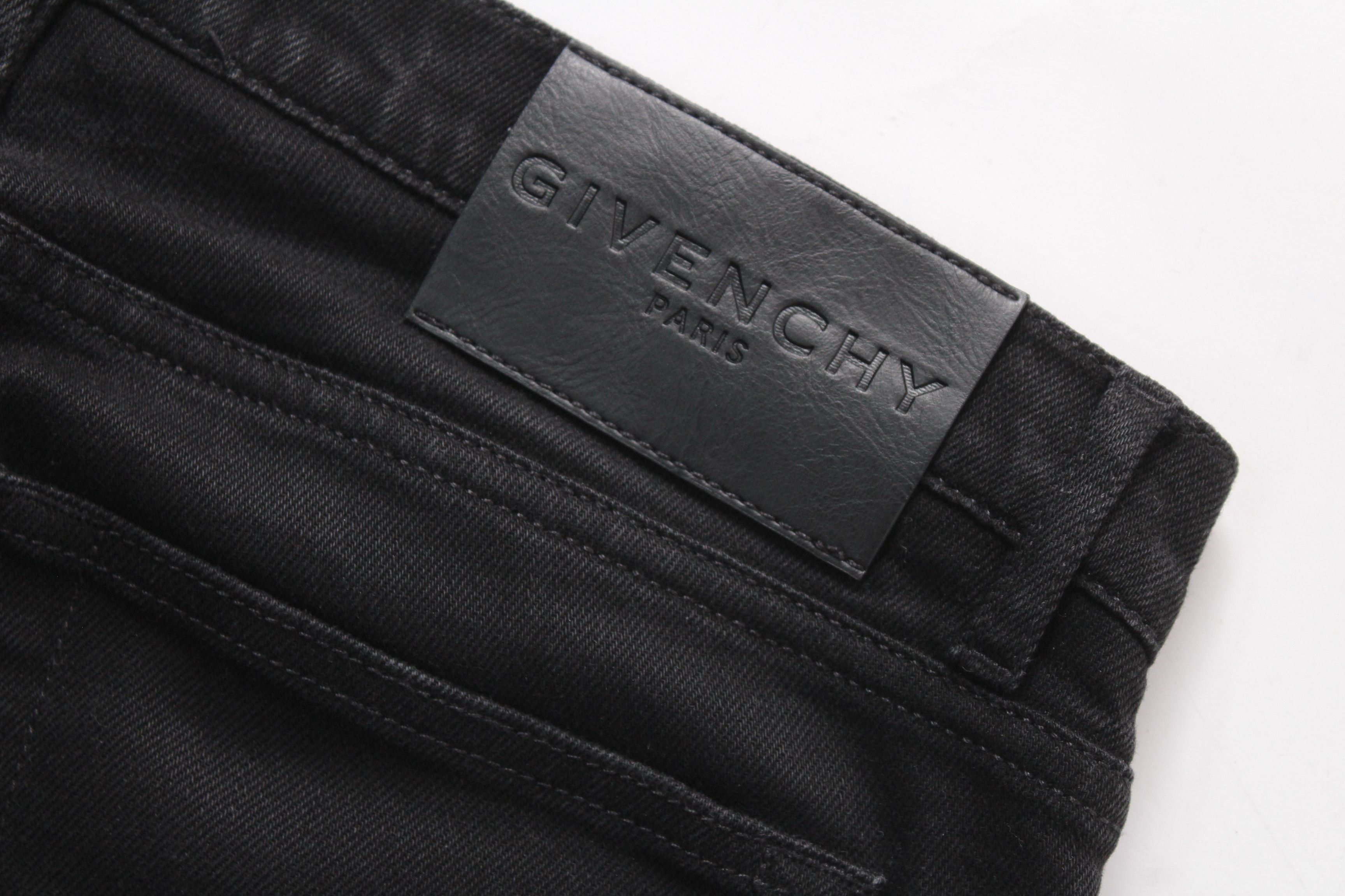 Givenchy Givenchy Distressed Raw Hem Slim Fit Denim Jeans Size 29 Size US 29 - 3 Thumbnail