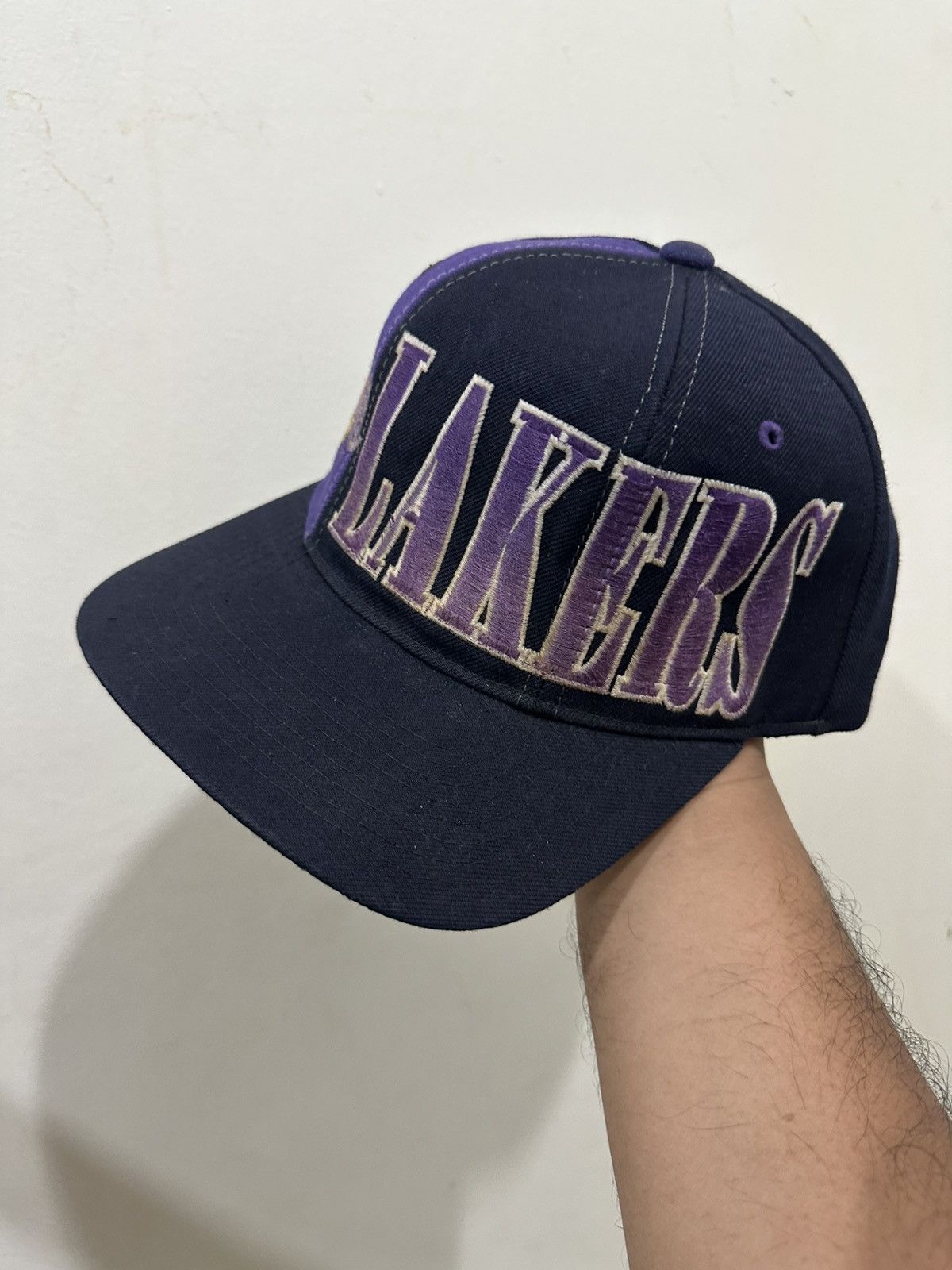 NBA × Starter 90’s Lakers Starter Snapback Size ONE SIZE - 2 Thumbnail