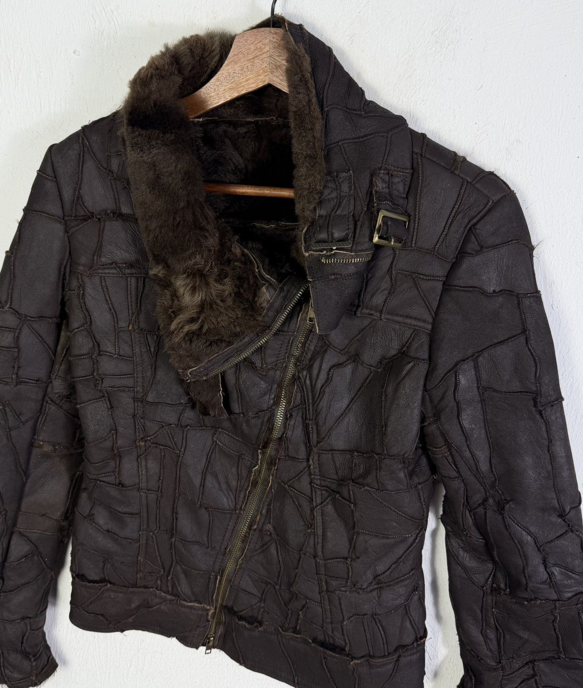 Le Grande Bleu (L.G.B.) Patchwork leather jacket asymmetrical zipper with fur trim Size XS / US 0-2 / IT 36-38 - 7 Thumbnail