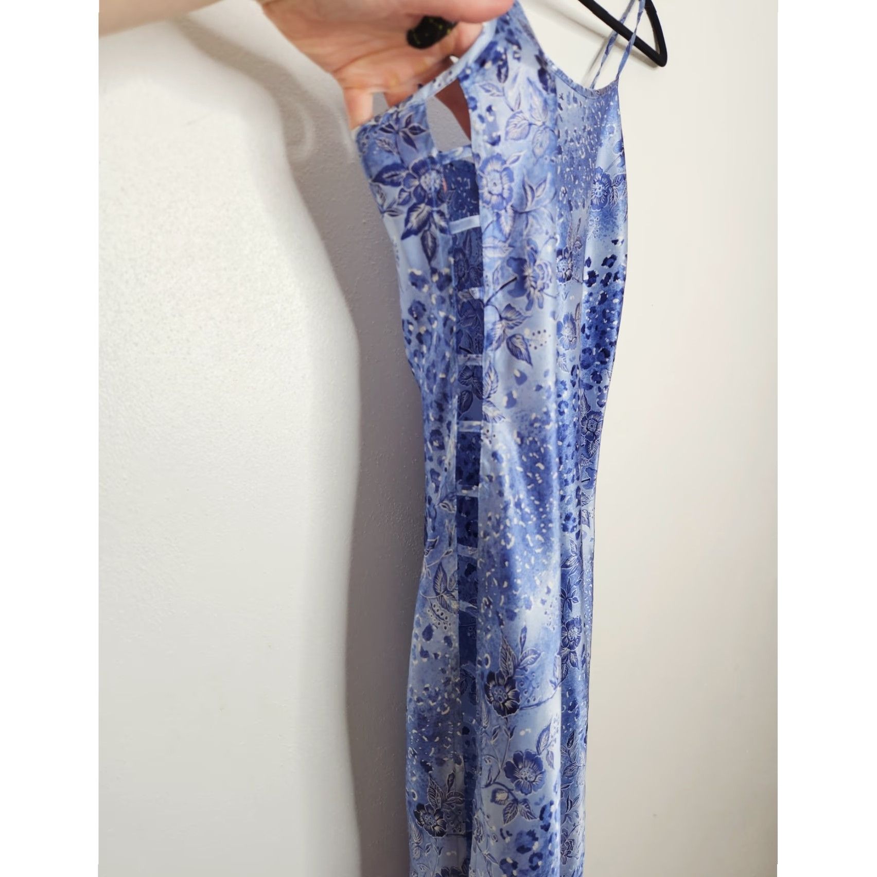 Vintage VINTAGE Slip Dress Dress, Midi, Blue, Inner Most, M, Women, Style: Slip Dress, Floral Ombre Tie Dye, Y2K, Fairy Whimsy Art, 90s Inspired Size M / US 6-8 / IT 42-44 - 3 Thumbnail