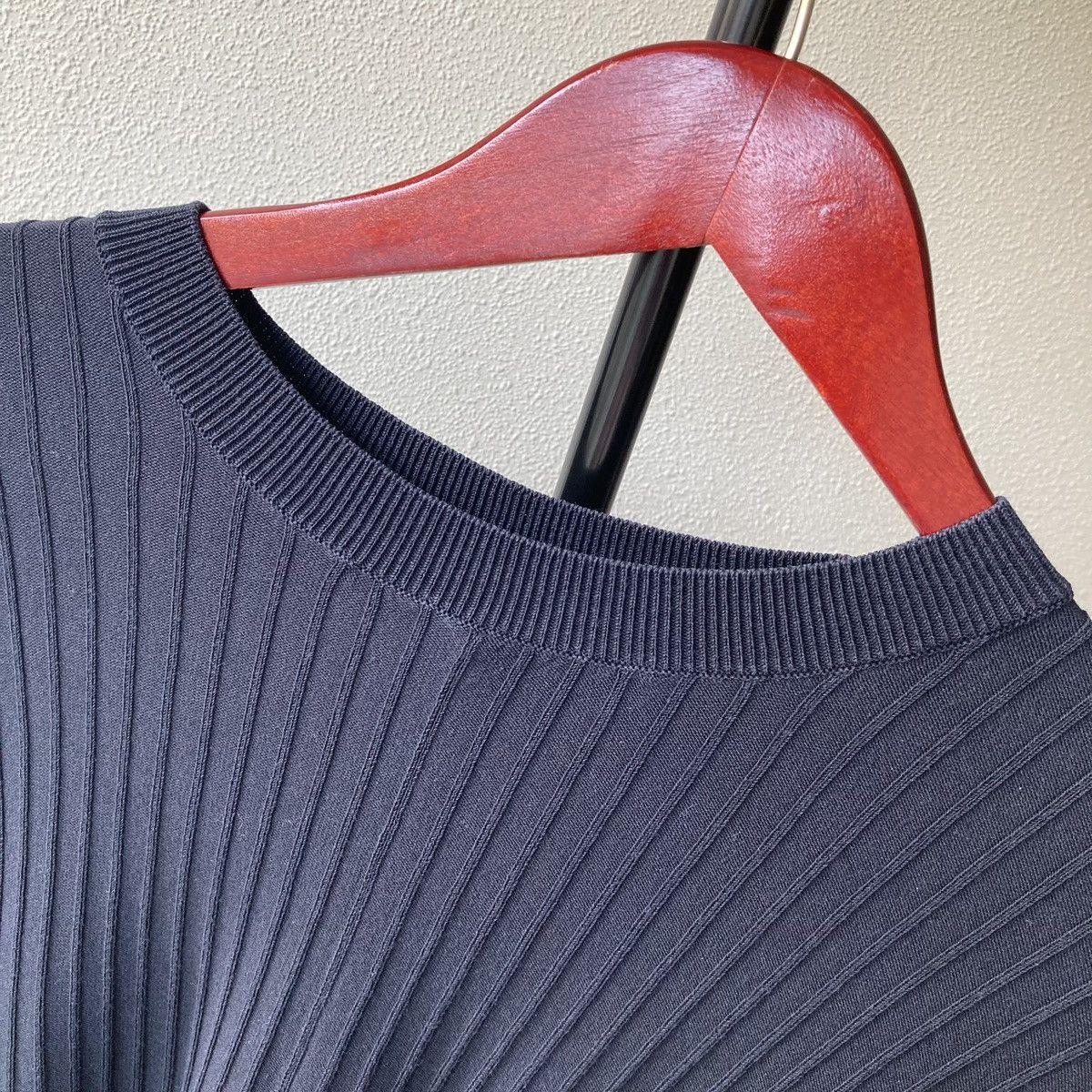 Acne Studios Acne Studios Issy Rib Black Luxury Avant Garde Sweatshirt Size S / US 4 / IT 40 - 3 Thumbnail