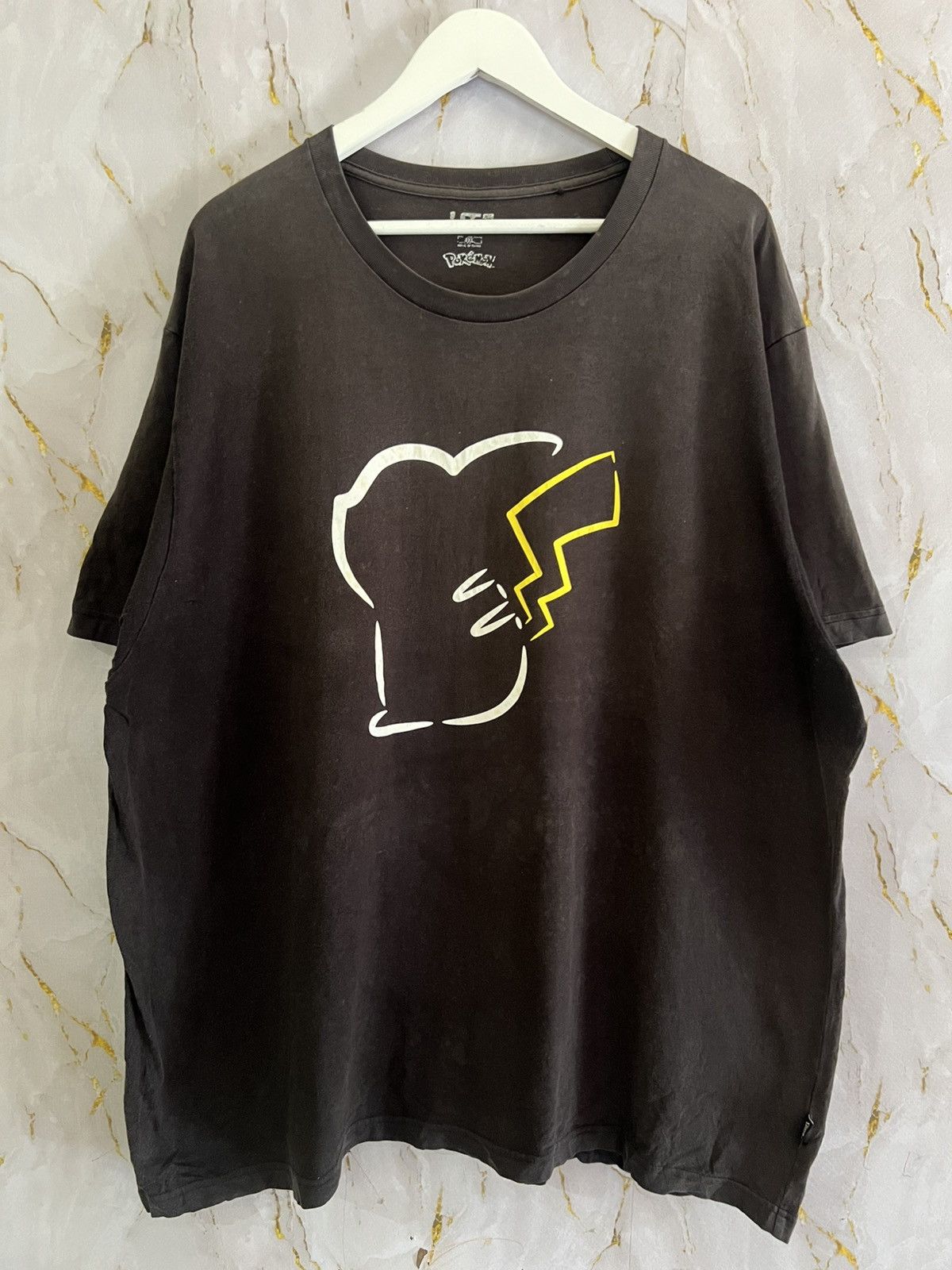 Pokemon × Uniqlo Pokémon Graphic T-Shirt Official Nintendo Anime Streetwear Size US XXL / EU 58 / 5 - 1 Thumbnail