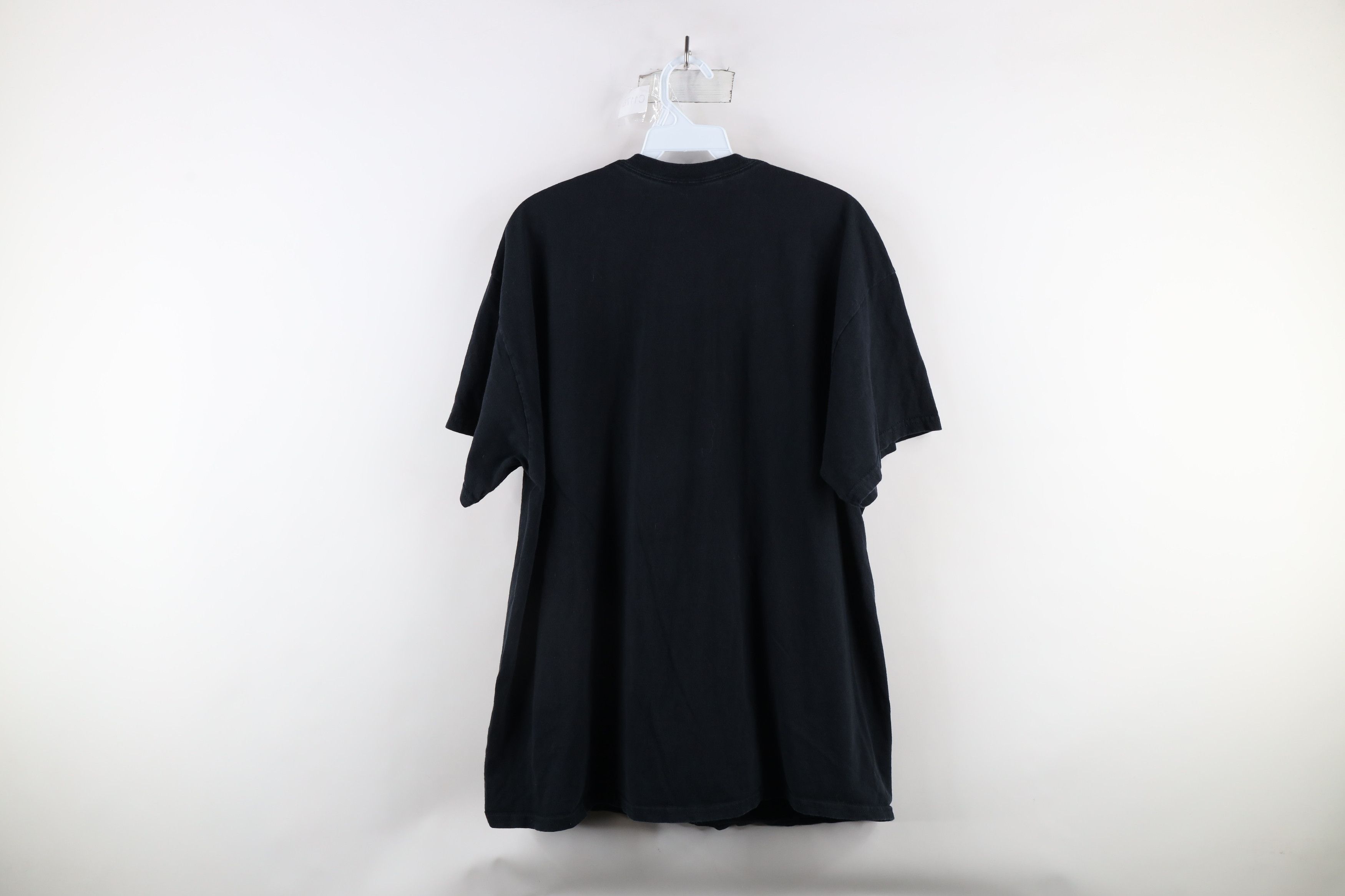 Vintage Vintage Vehicle Makes Stops At Your Moms House T-Shirt Black Size US XL / EU 56 / 4 - 7 Thumbnail