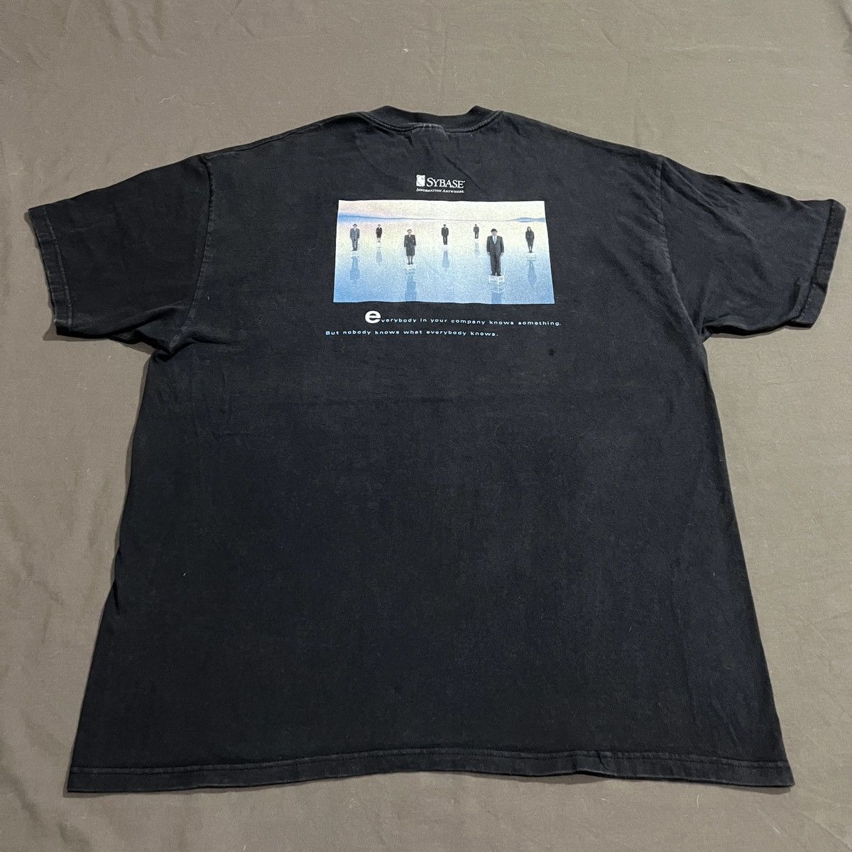 Arts & Science Vintage 90s Sybase EP Tech Software Faded graphic streetwear Size US XL / EU 56 / 4 - 2 Thumbnail