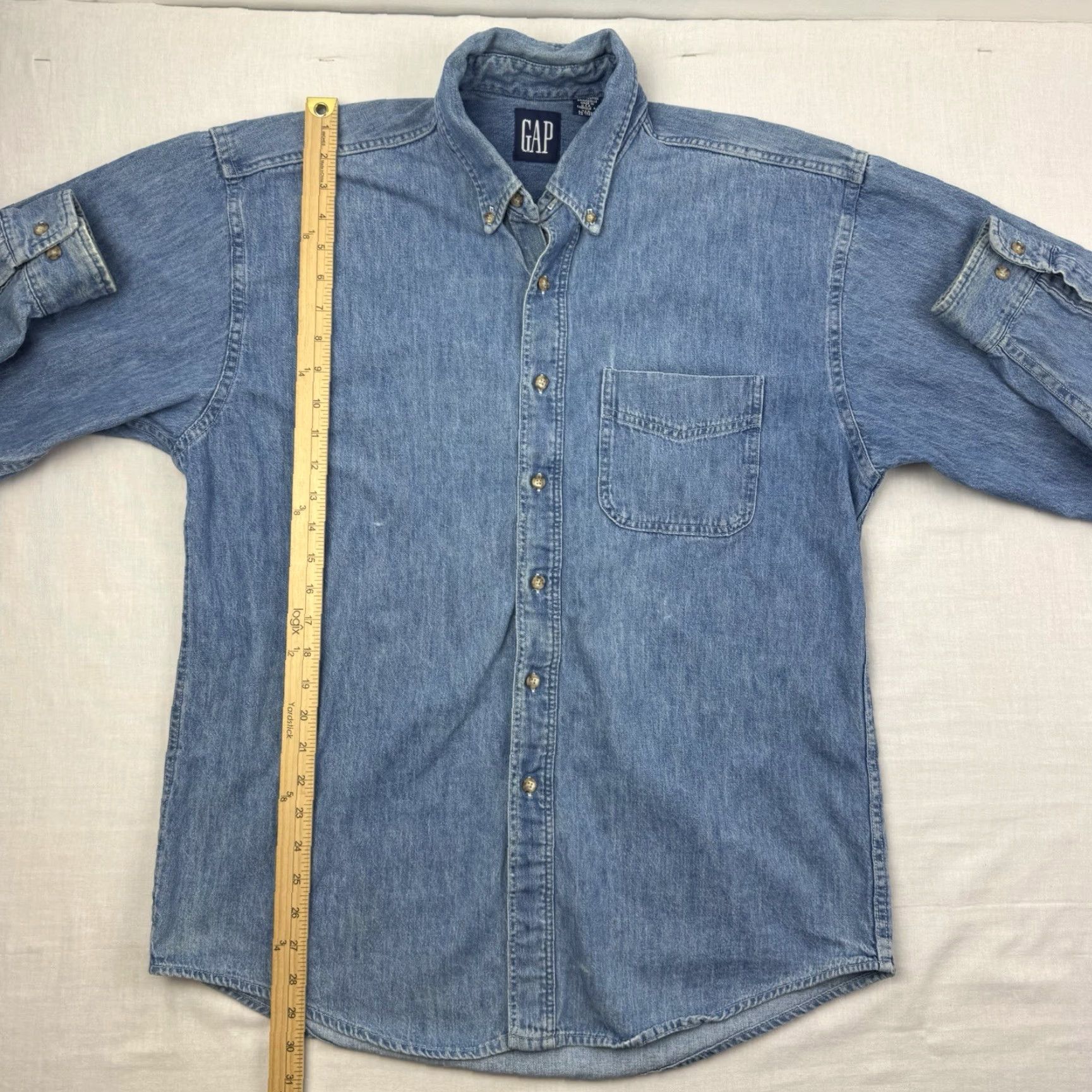 Gap VINTAGE Gap Denim Button Up Shirt Adult Large Hipster Mom 1990s Classic USA Made Size US L / EU 52-54 / 3 - 7 Thumbnail