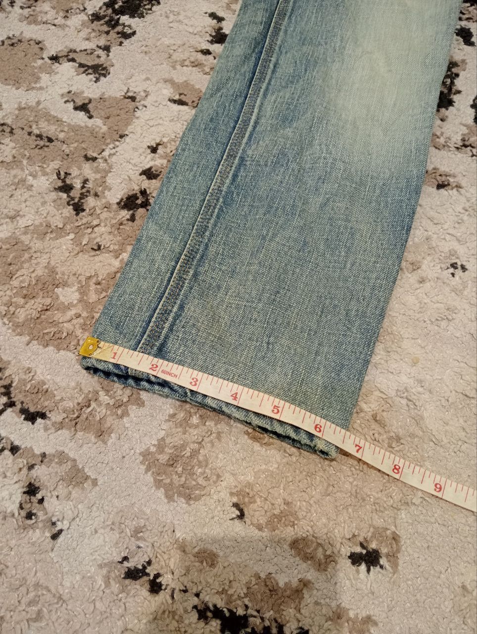 Givenchy Givenchy Distressed Look Jeans Size 25" / US 0 / IT 36 - 21 Thumbnail