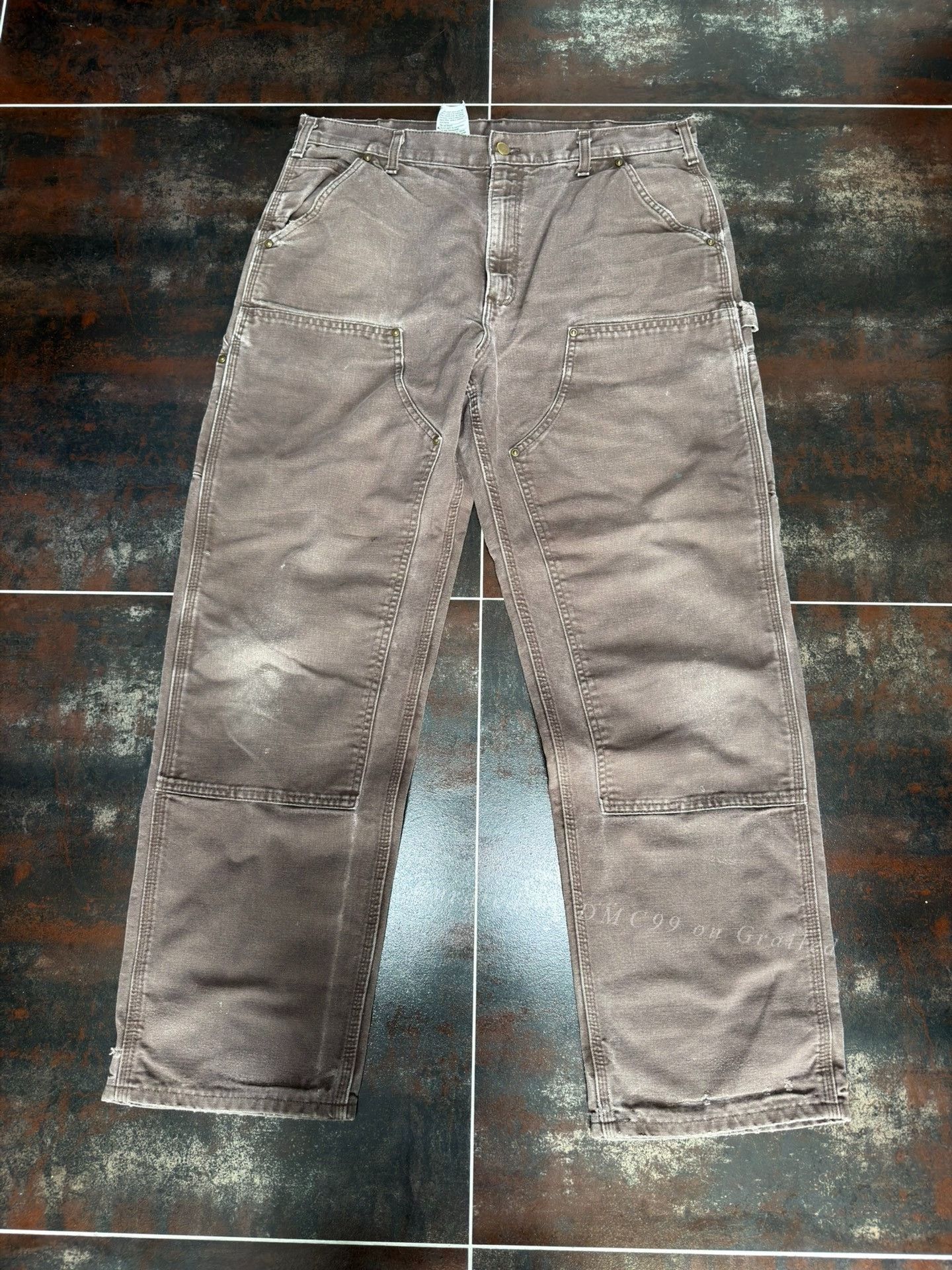 Vintage Vintage Carhartt B136 Brown Cargo Pants Size US 30 / EU 46 - 1 Thumbnail