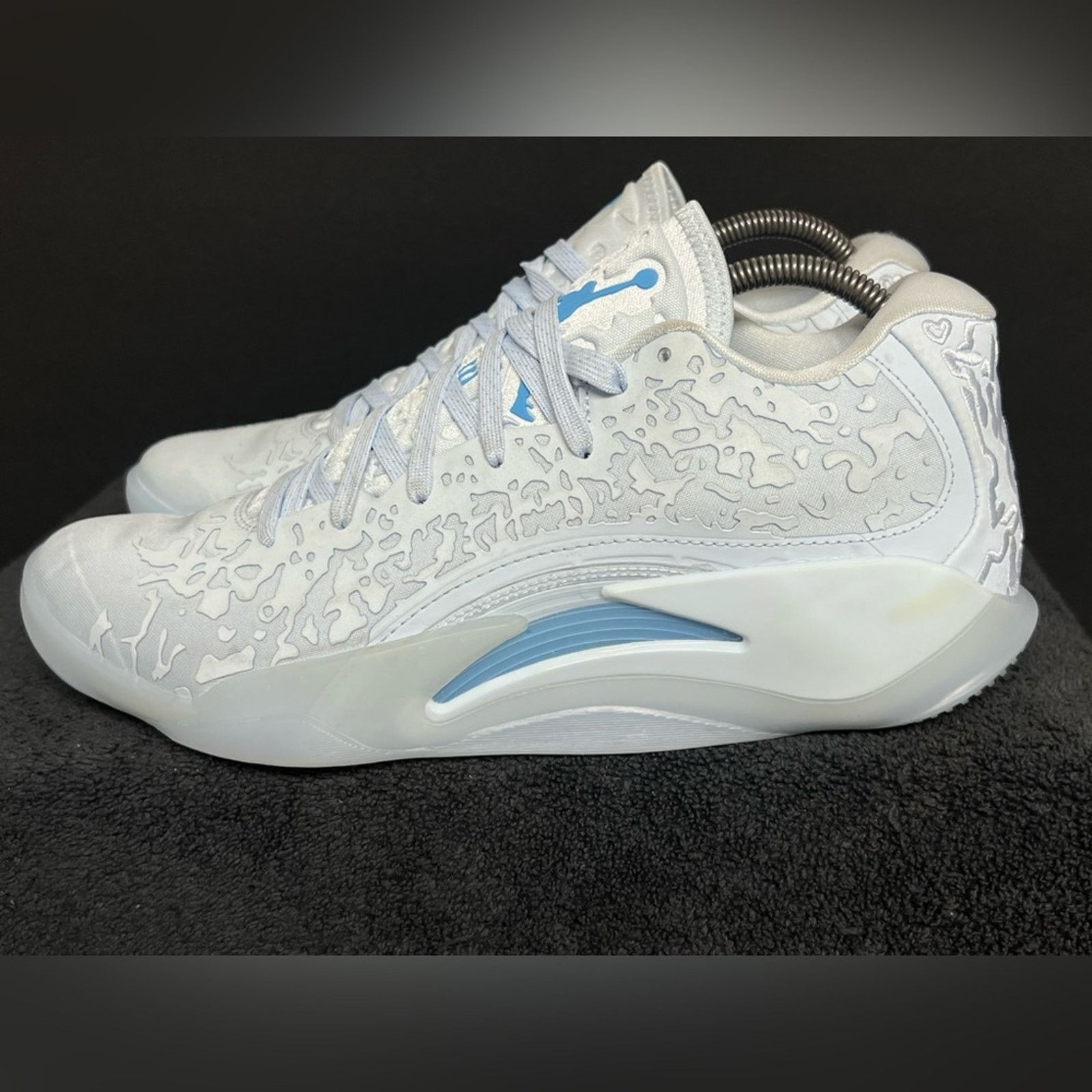 Jordan Brand Size 9 - Jordan Zion 3 Half Moon Size US 9 / EU 42 - 1 Thumbnail