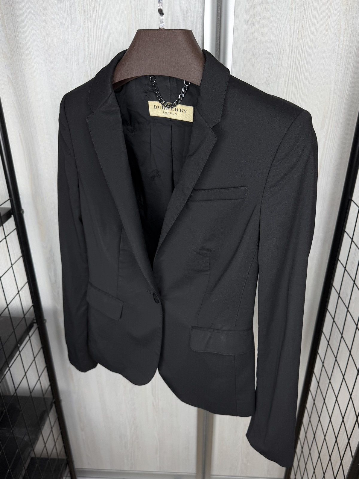 Burberry Burberry London Black Wool Single Breasted Blazer Size S / US 4 / IT 40 - 6 Thumbnail