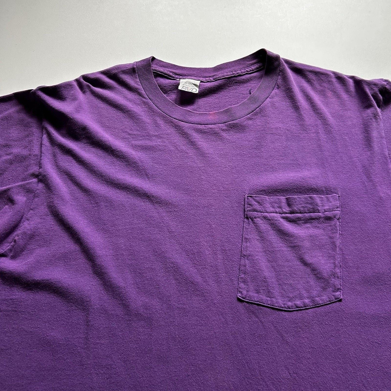 Vintage Vintage Sun Faded Purple Pocket T Shirt XL 90s Single Stitch Size US XL / EU 56 / 4 - 2 Thumbnail