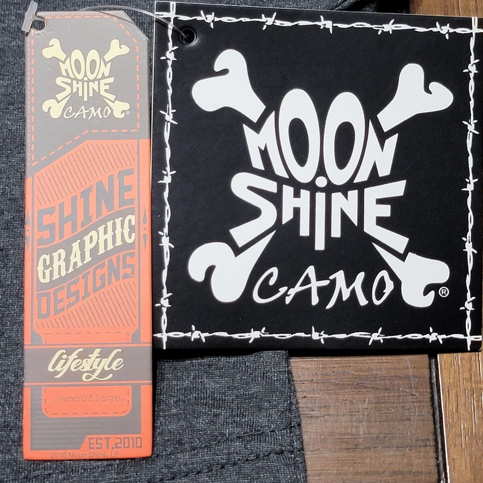 Other MoonShine Camo LS V-Neck Tee w/ Back Lace - XXL NWT Size XXL / US 16-18 / IT 52-54 - 6 Thumbnail