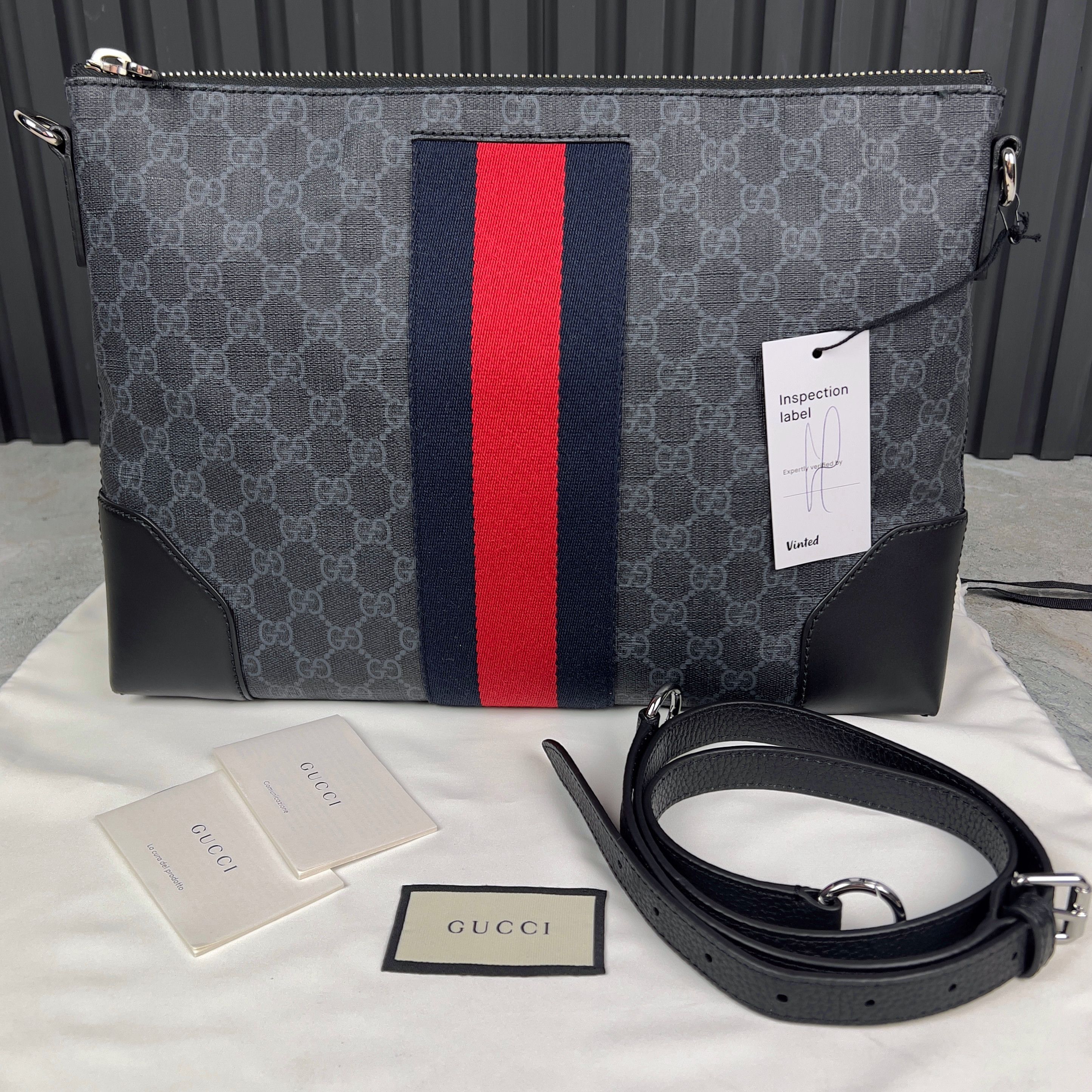 Gucci GG Supreme Web Crossboddy Stripe Medium Messenger Bag