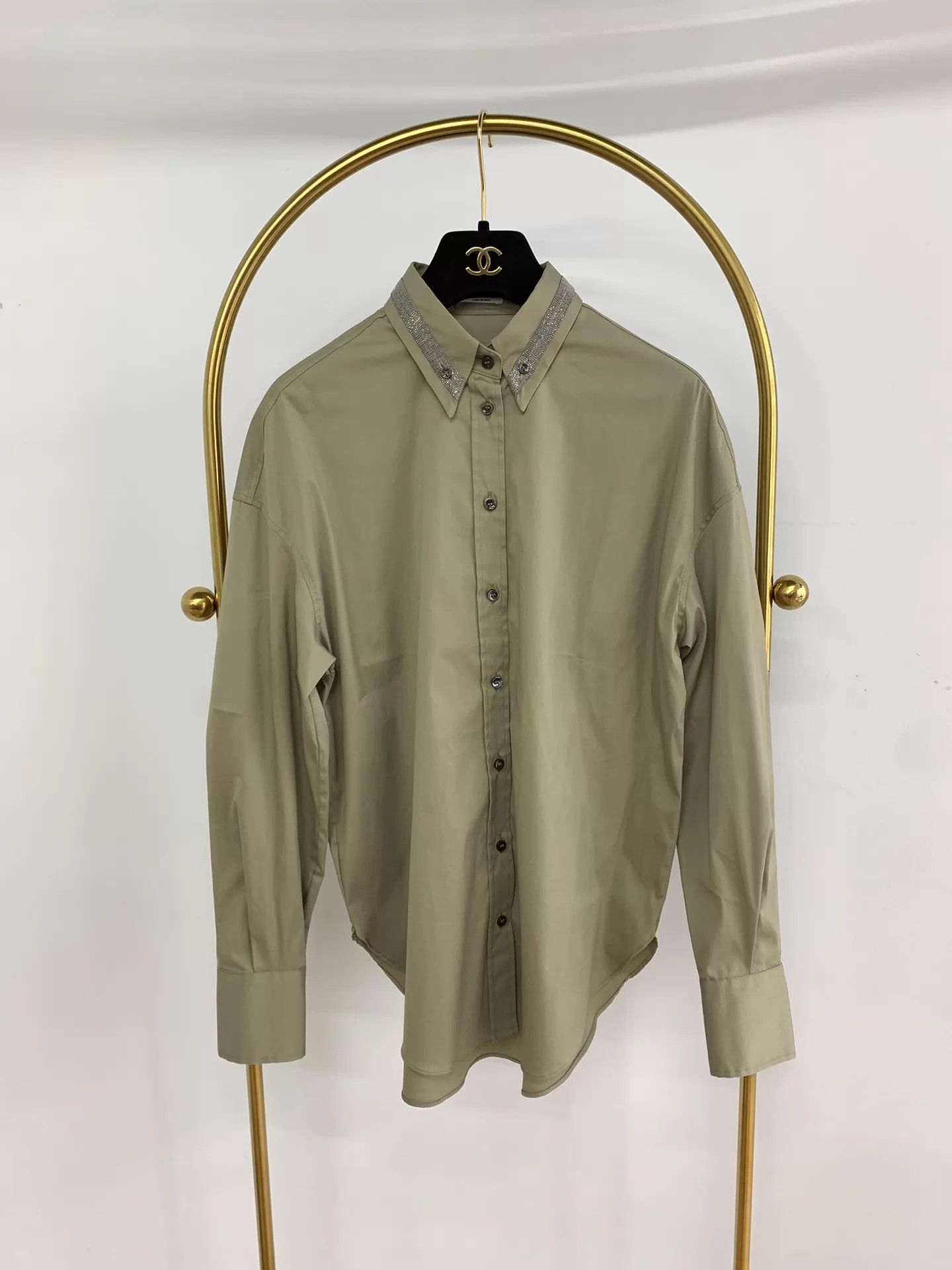 Brunello Cucinelli Brunello Cucinelli Beaded Collar XS Shirt Near New Size XS / US 0-2 / IT 36-38 - 1 Thumbnail