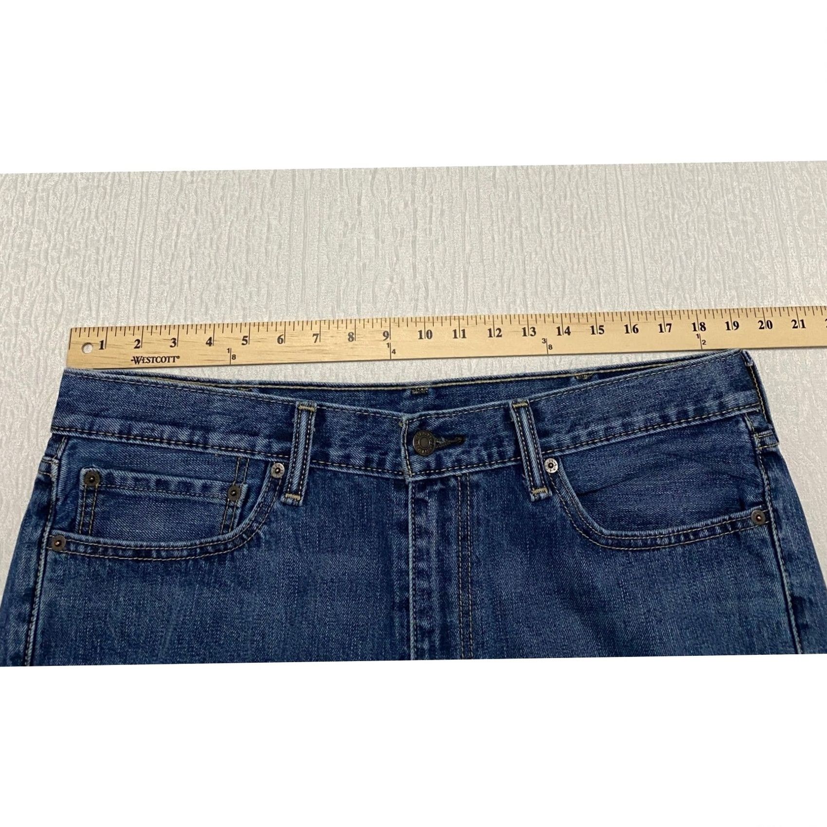 Levi's Levi’s 514 Men’s Straight Jeans Regular W38 L30 Blue Denim Cotton Denim Medium Wash 5-Pocket Size US 38 / EU 54 - 3 Thumbnail