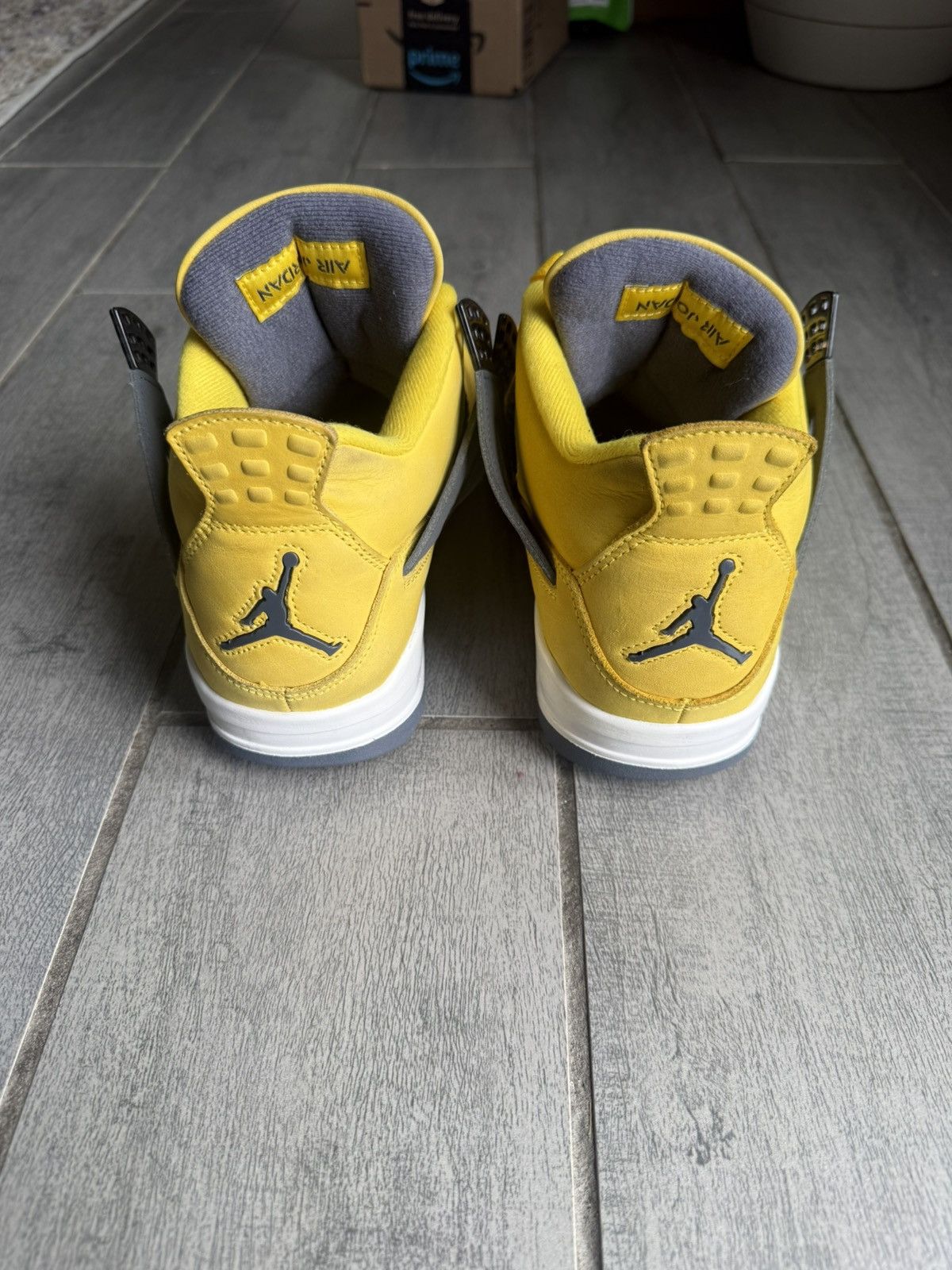 Jordan Brand Jordan Retro 4 Lightning Size US 8 / EU 41 - 4 Thumbnail