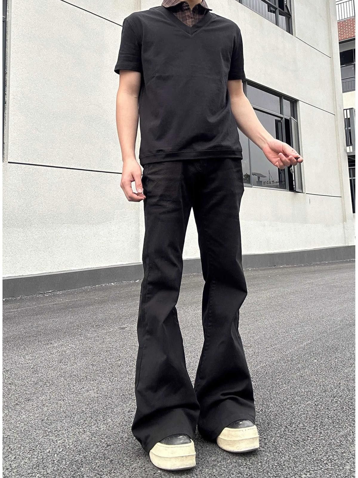 Other Black Low Waist Flared Jeans – Cleanfit Unisex Denim Size US 32 / EU 48 - 1 Thumbnail