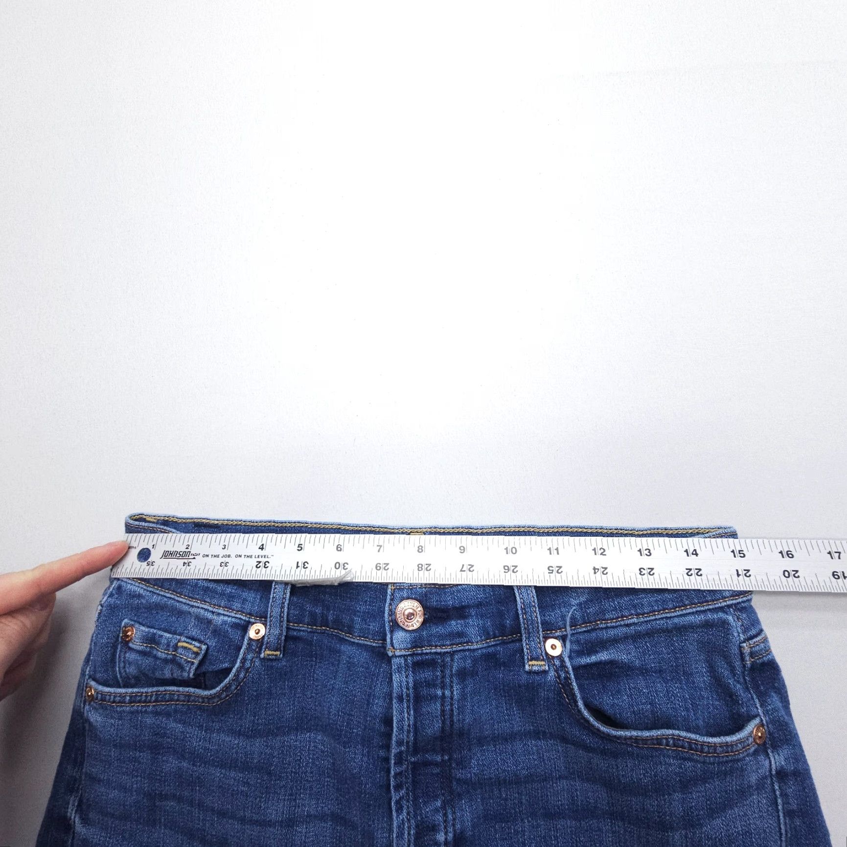 7 For All Mankind 7 For All Mankind Josefina Jeans Boyfriend Women’s Size 28 Blue 7 For All Mankind Josefina Denim Jeans Button Fly Regular Stretch 5-Pocket Women’s Size 28" / US 6 / IT 42 - 7 Thumbnail