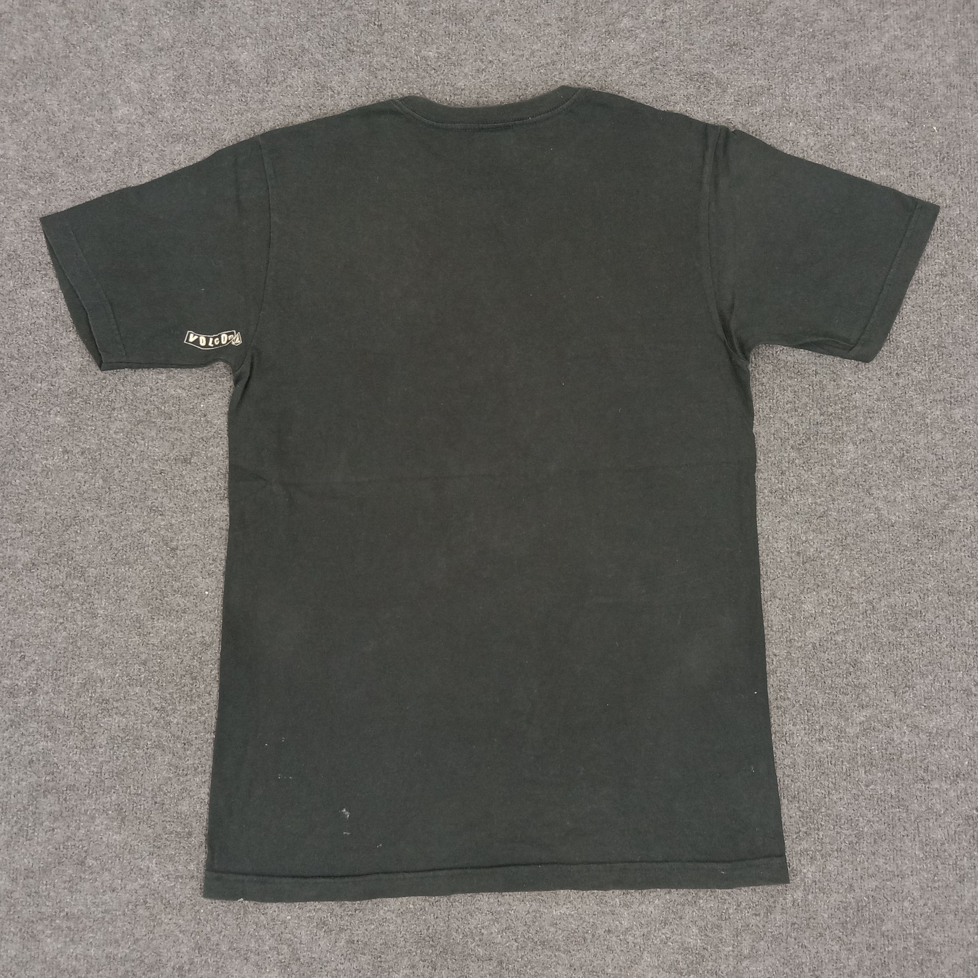 Volcom Volcom American Streetwear Girls Design Tshirt Size US M / EU 48-50 / 2 - 3 Thumbnail