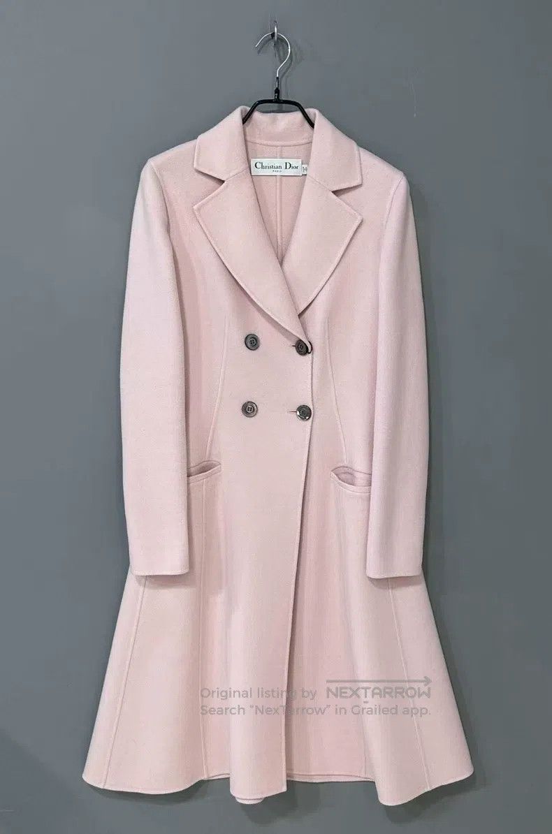 Dior Dior Nude pink pure cashmere coat Size XS / US 0-2 / IT 36-38 - 1 Thumbnail