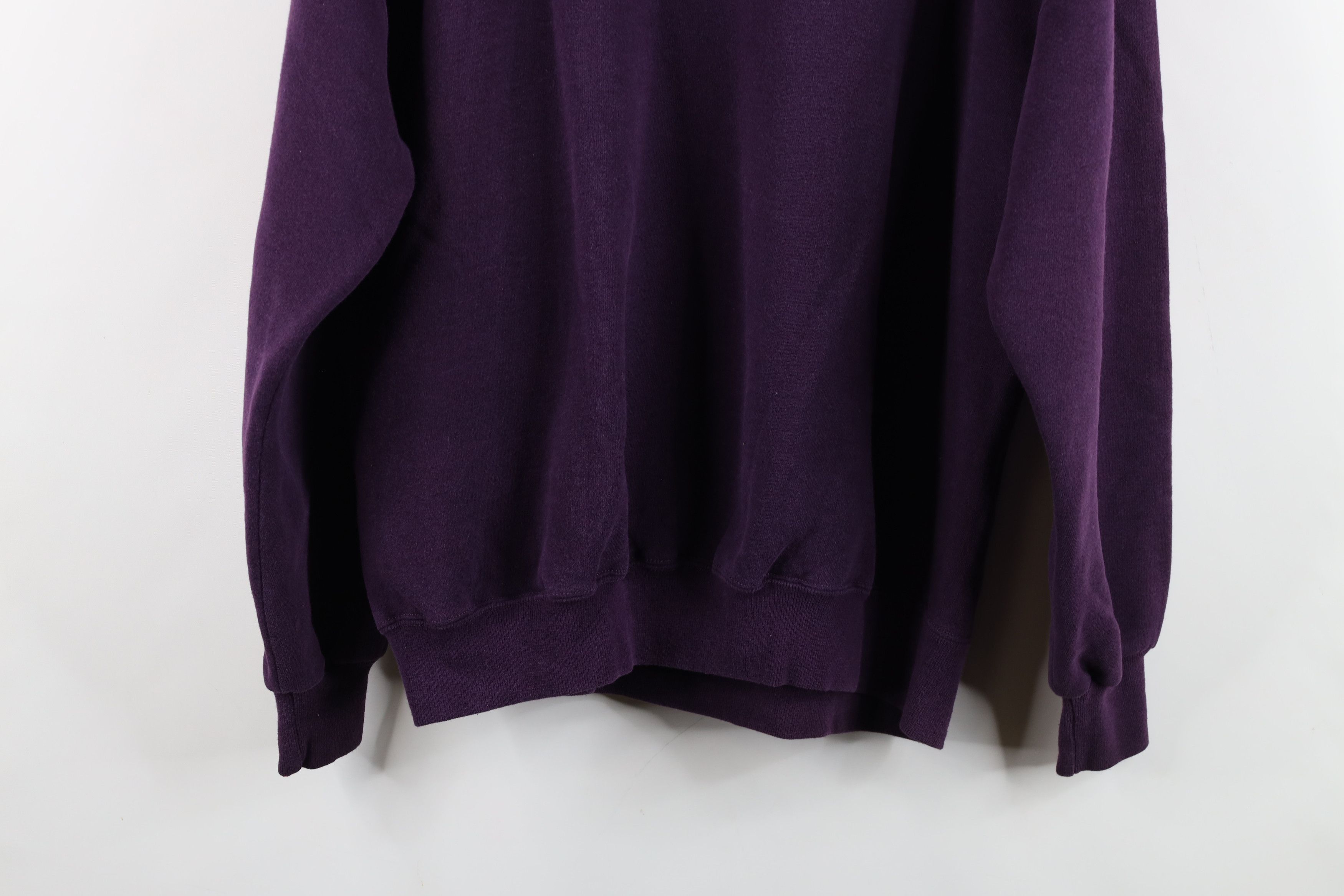 Vintage Vintage 90s Streetwear Blank Crewneck Sweatshirt Purple USA Size US XL / EU 56 / 4 - 12 Thumbnail