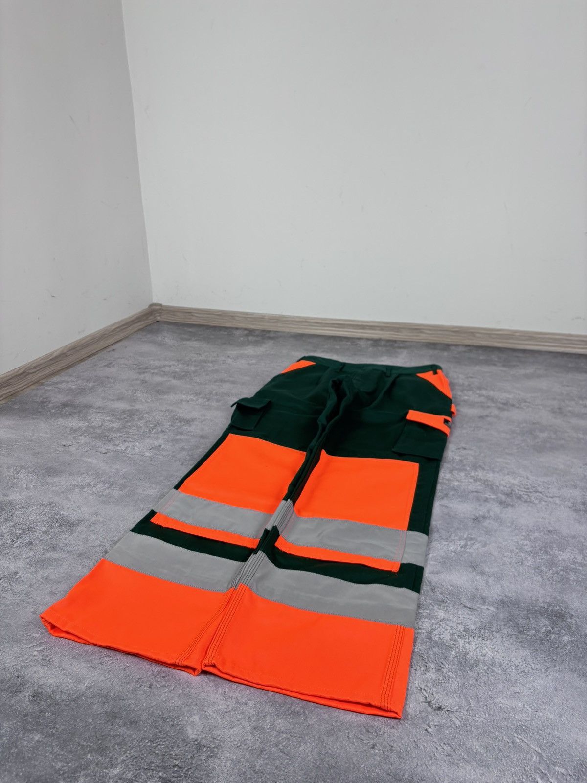 Other Mascot Men’s NWT Reflective Green/Orange Safety Work Pants Size US 32 / EU 48 - 3 Thumbnail