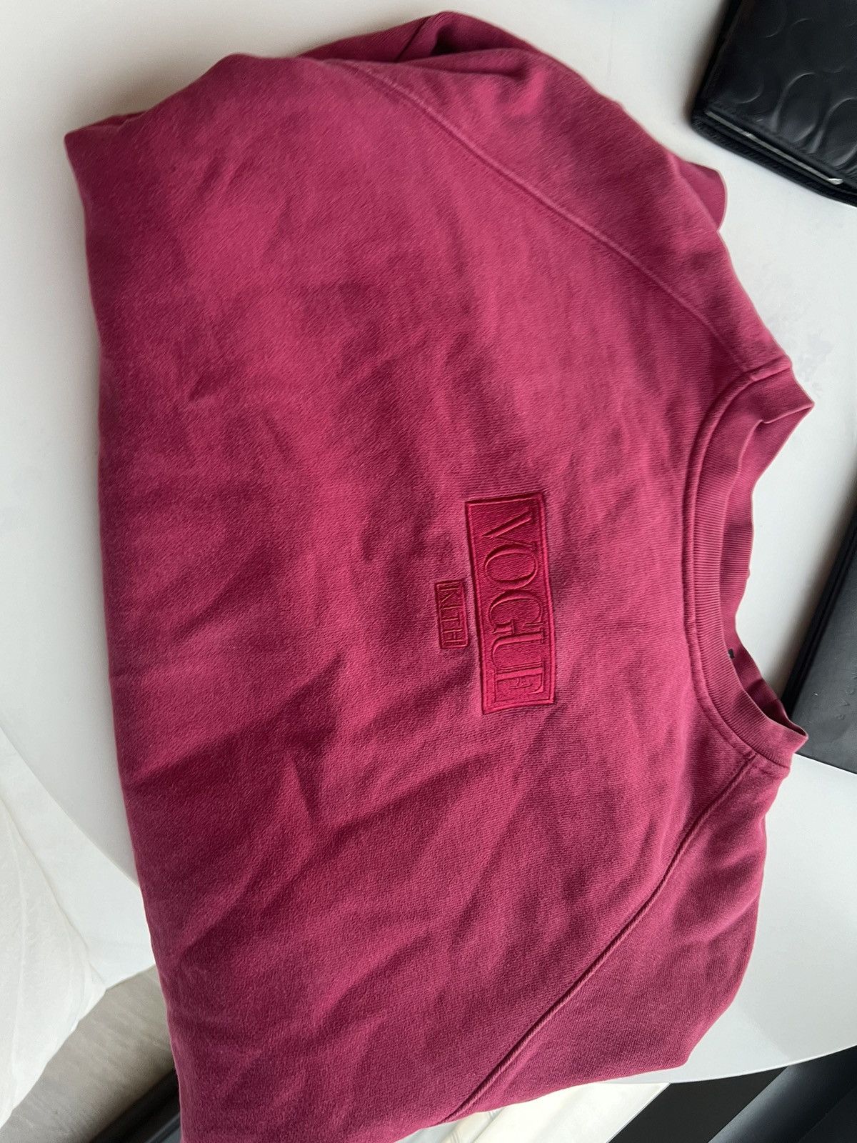 Kith × Vogue Kith x Vogue 125th Anniversary Crewneck, Pink Size US M / EU 48-50 / 2 - 3 Thumbnail