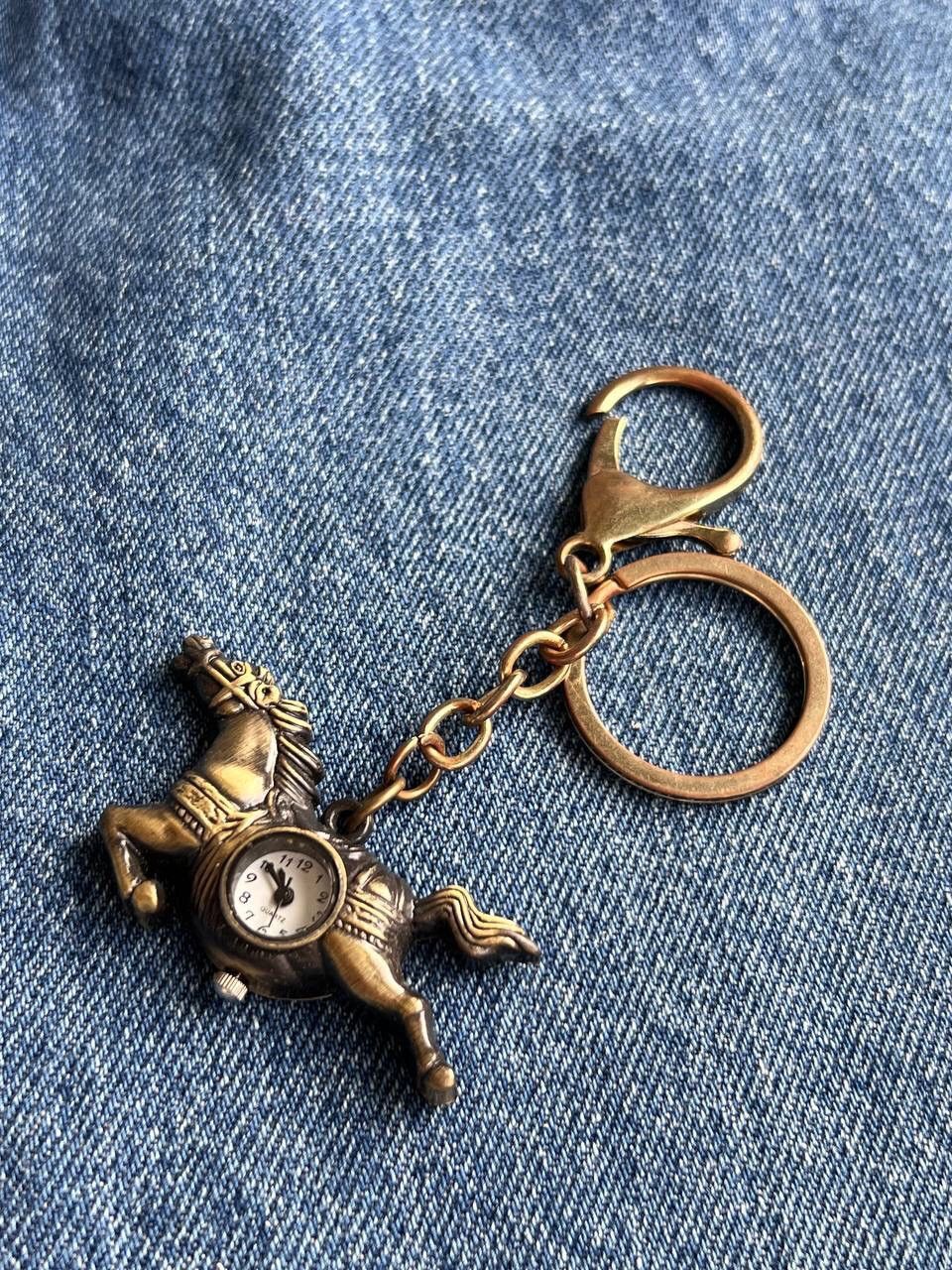 Japanese Brand × Vintage Vintage 🐎 Horse Japanese style futuristic Steel Watch Size ONE SIZE - 6 Thumbnail
