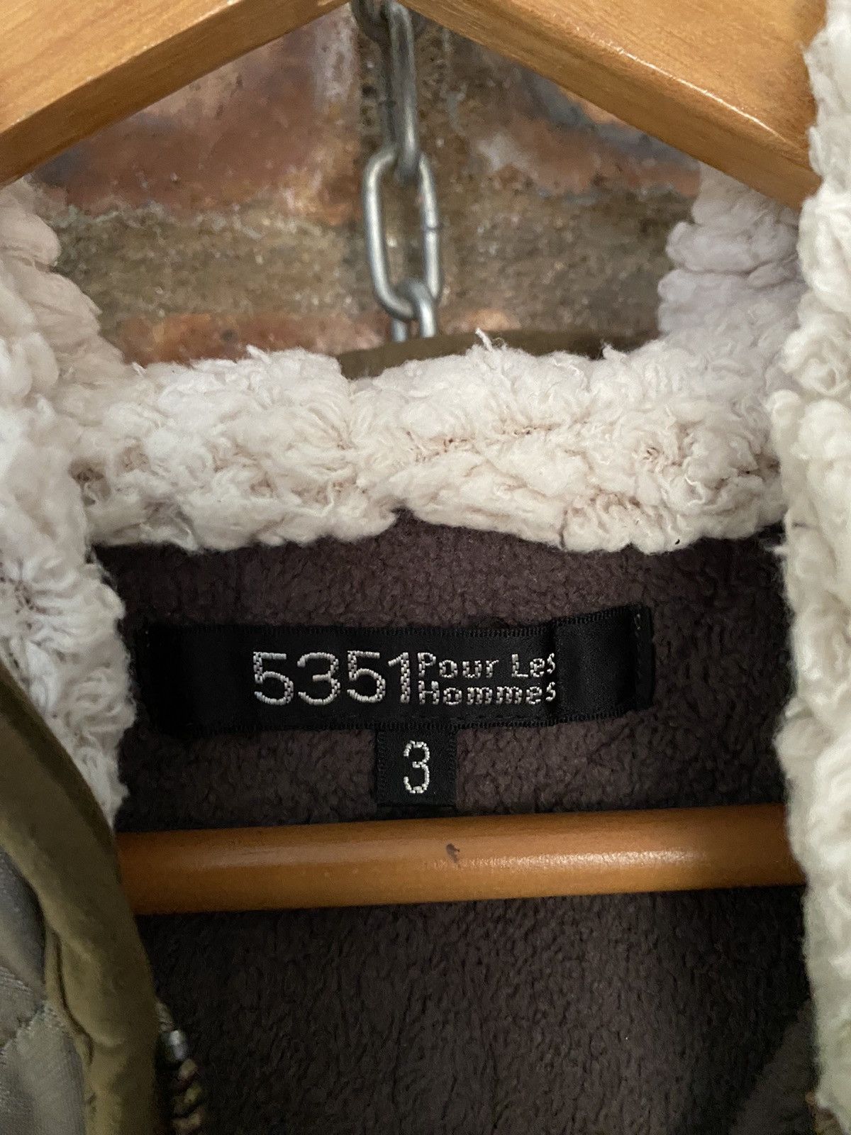 5351 POUR LES HOMMES 2000s Diamond stitch sherpa padded sleeveless hoodie Size US M / EU 48-50 / 2 - 15 Thumbnail