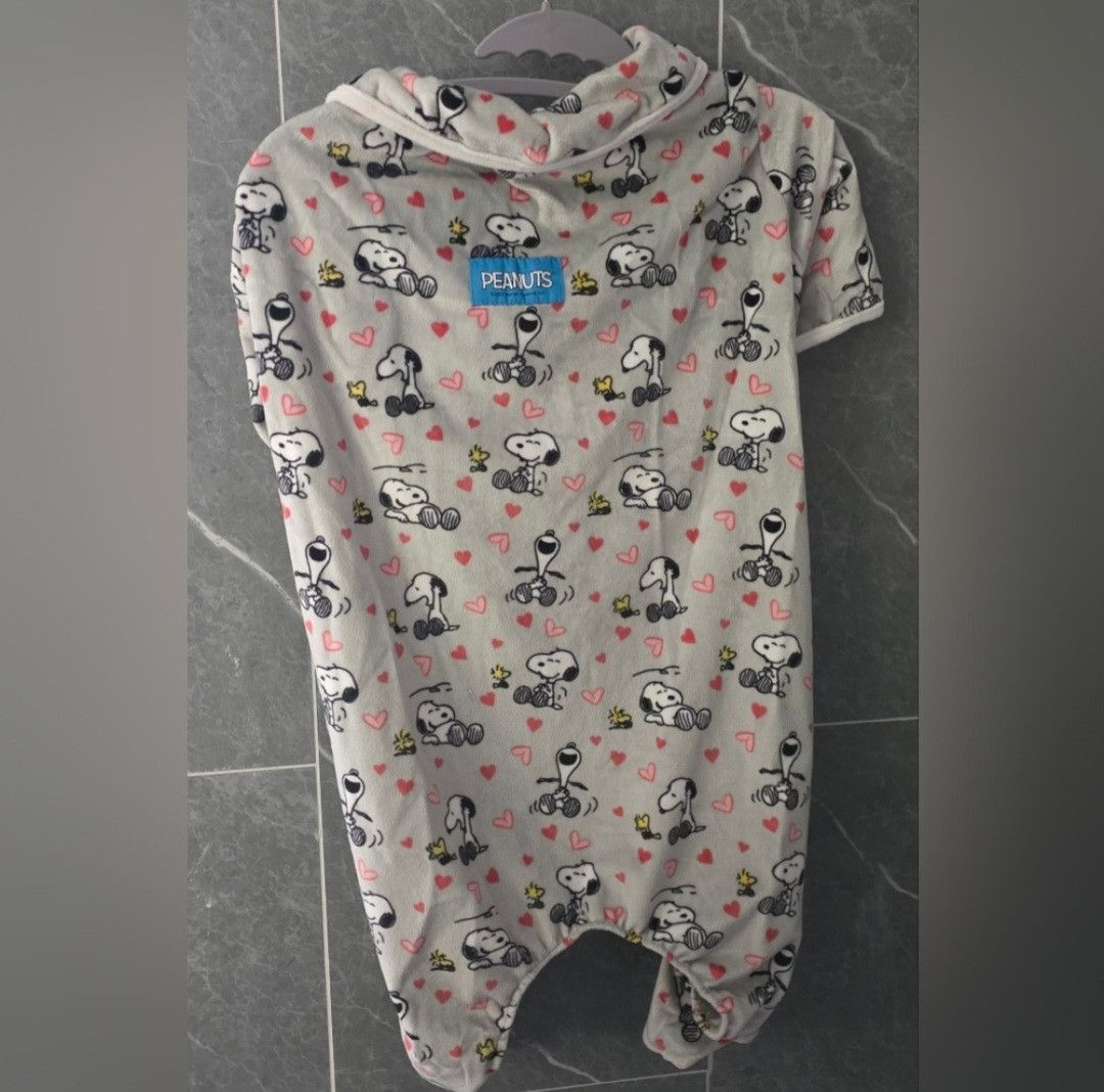 Peanuts NWOT Peanuts Berkshire Blanket Snoopy Pajamas Dog Cat Pet XL Size US XL / EU 56 / 4 - 1 Thumbnail