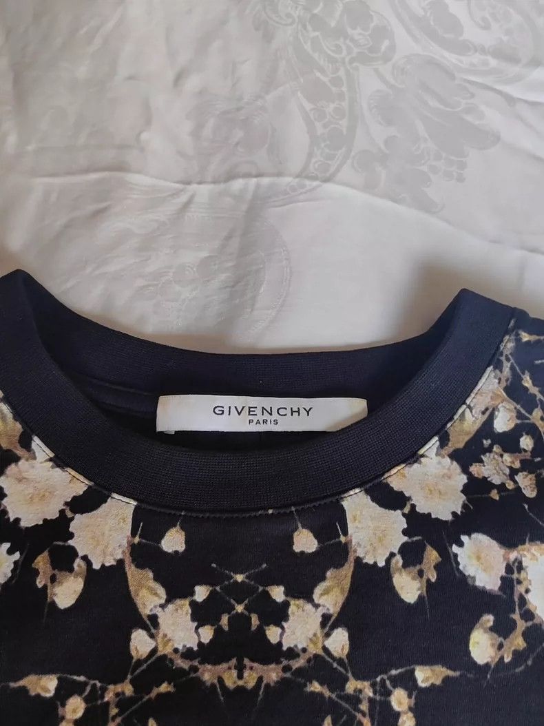 Givenchy Givenchy Floral Short Sleeve Shirt, XS Size Size US XS / EU 42 / 0 - 2 Thumbnail