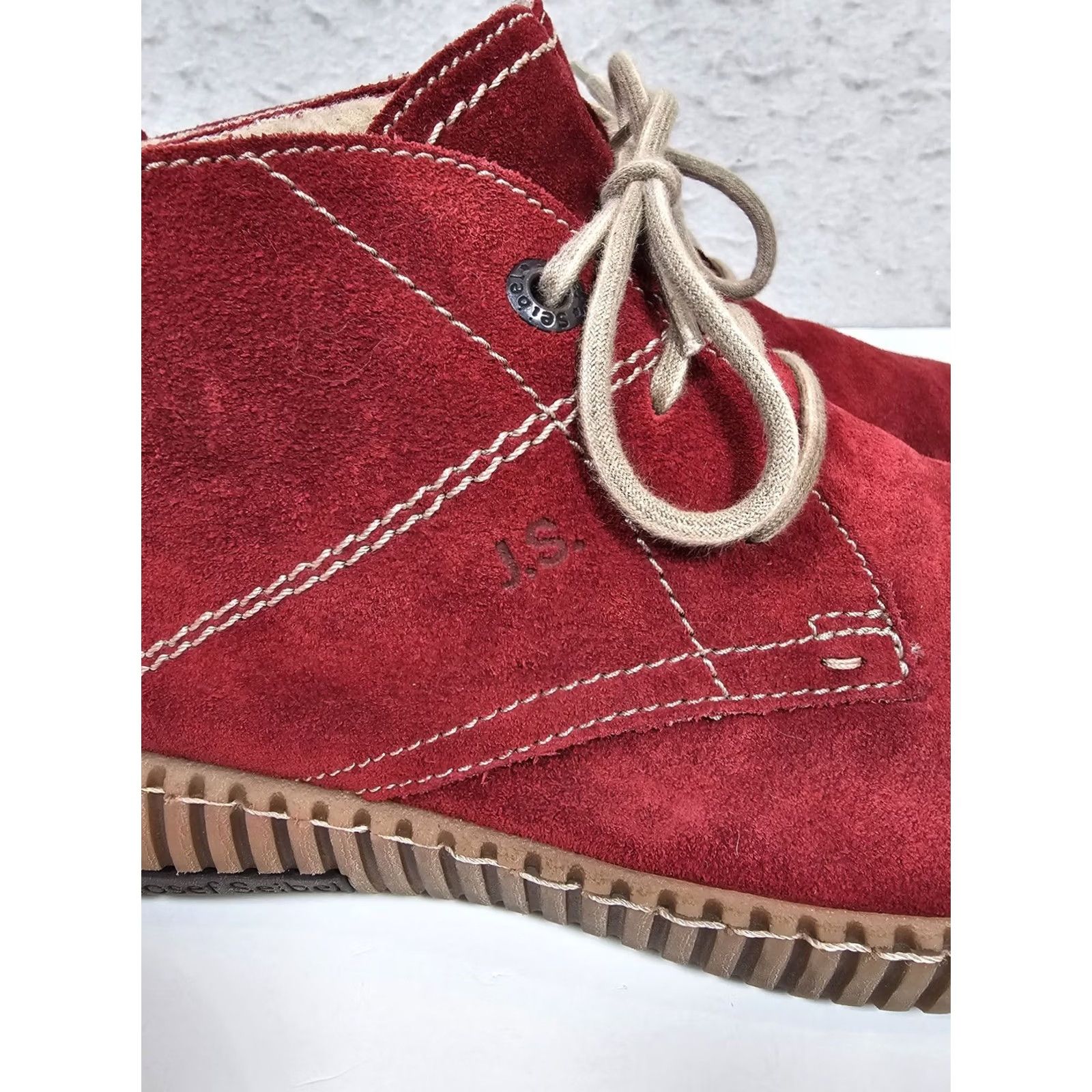 Vintage VINTAGE Josef Seibel Chukka Boots Women’s Sz 41 Red Suede Sherpa Lined Ankle Leather Insole Warm Indoor Outdoor Bohemian 90s? No, not N/A Size US 8 / IT 38 - 6 Thumbnail